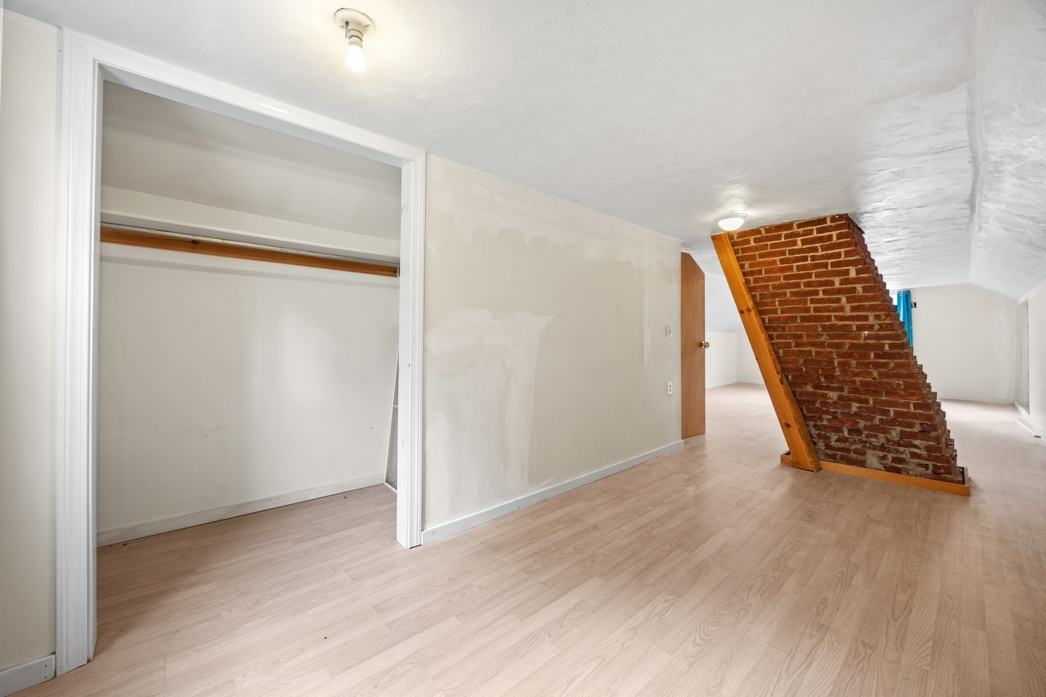 6 Crocker St Property Photo 26