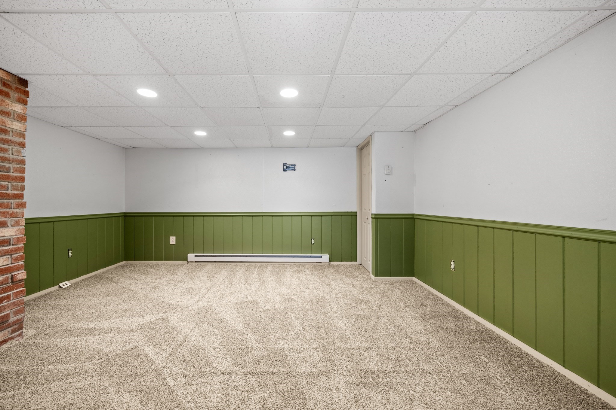 6 Crocker St Property Photo 29