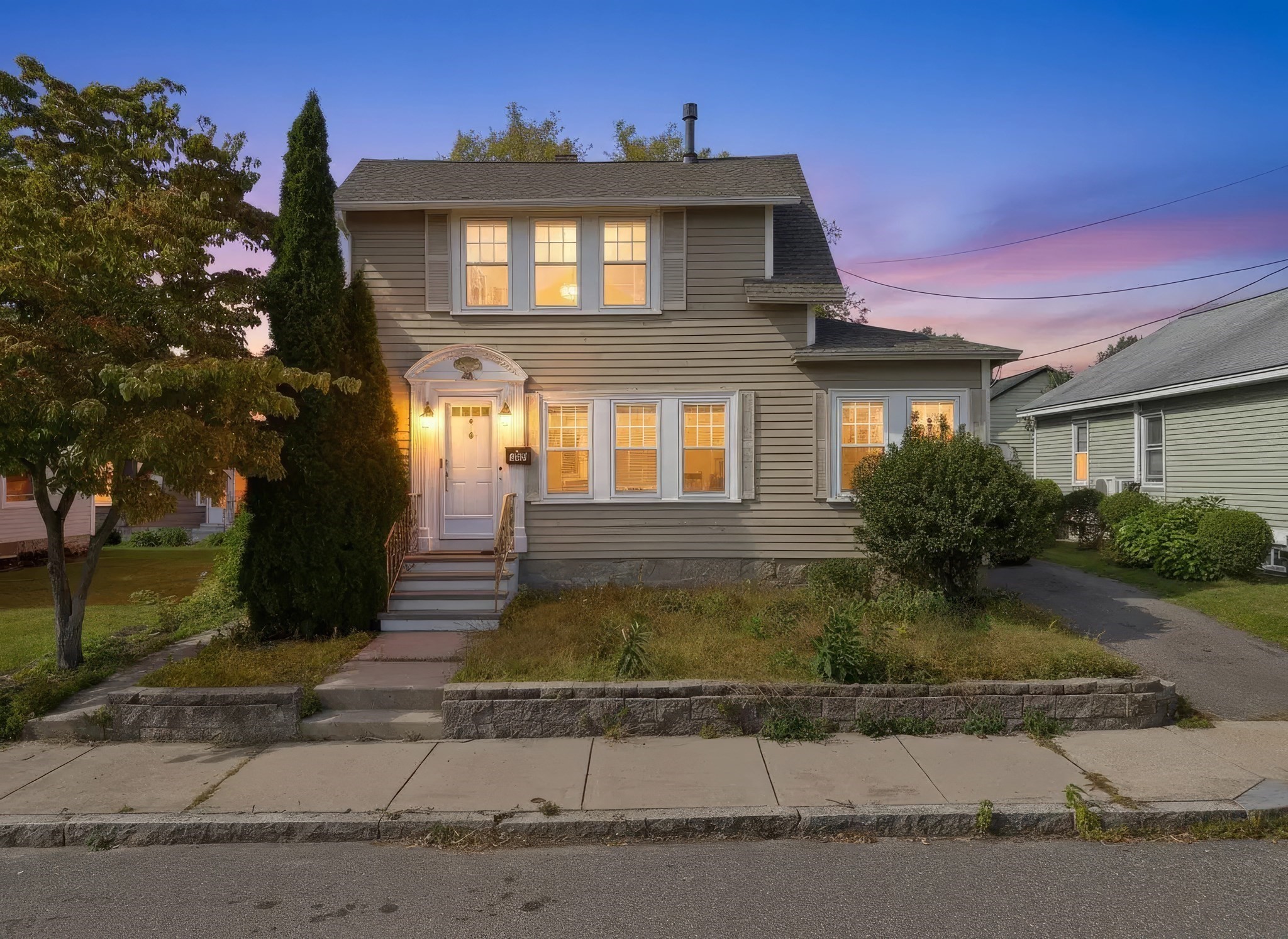 125 Upham St Property Photo 1