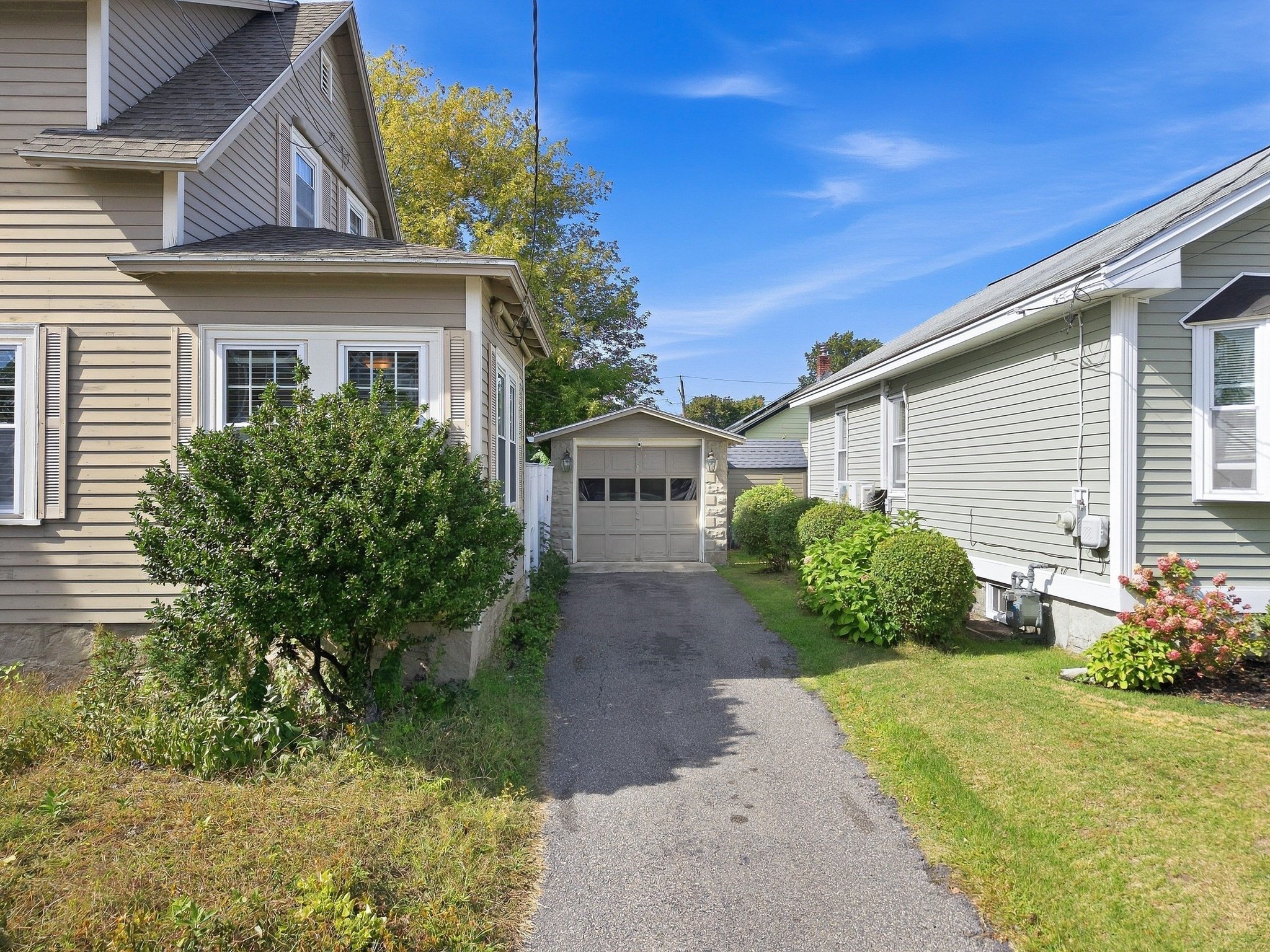 125 Upham St Property Photo 2