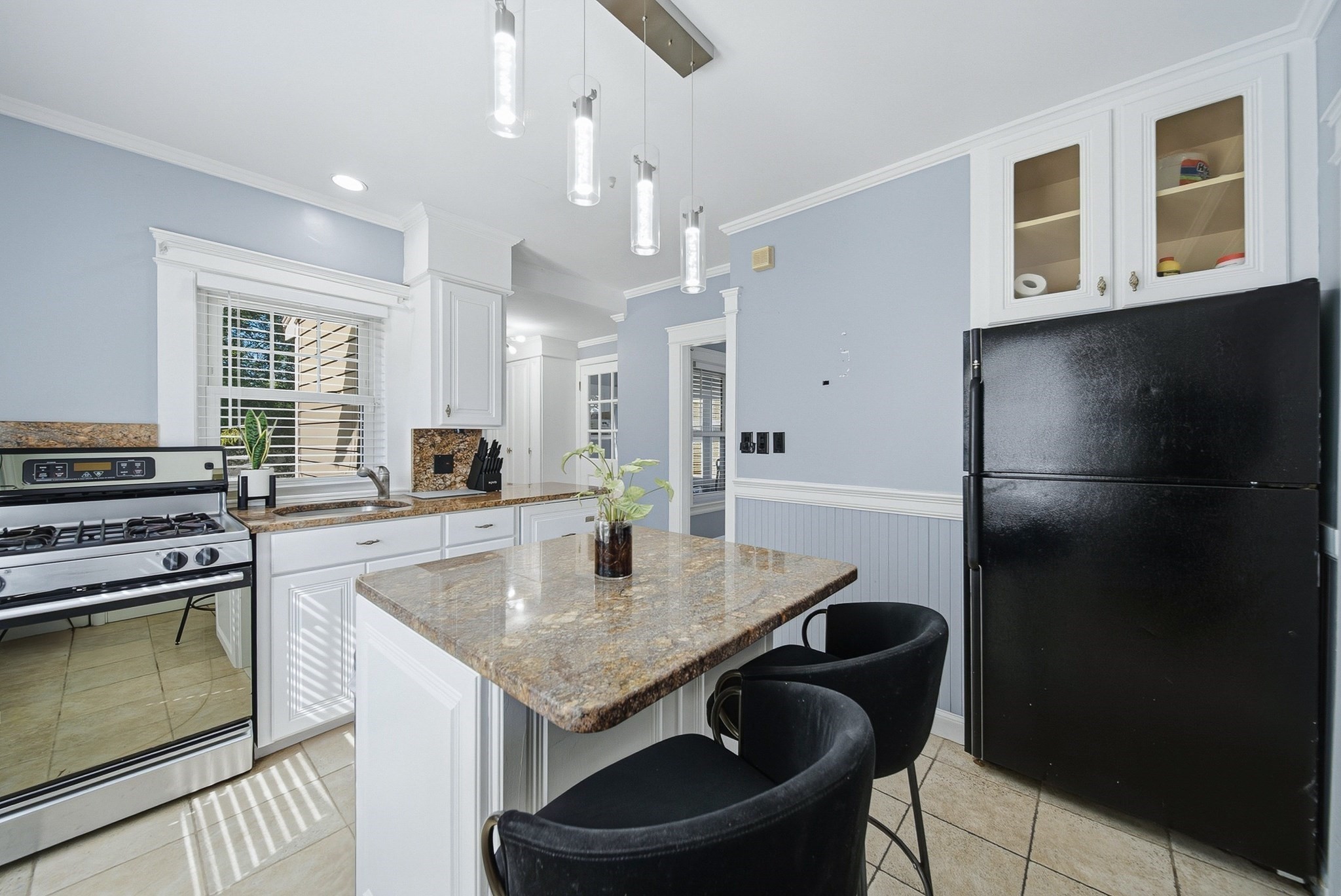 125 Upham St Property Photo 12