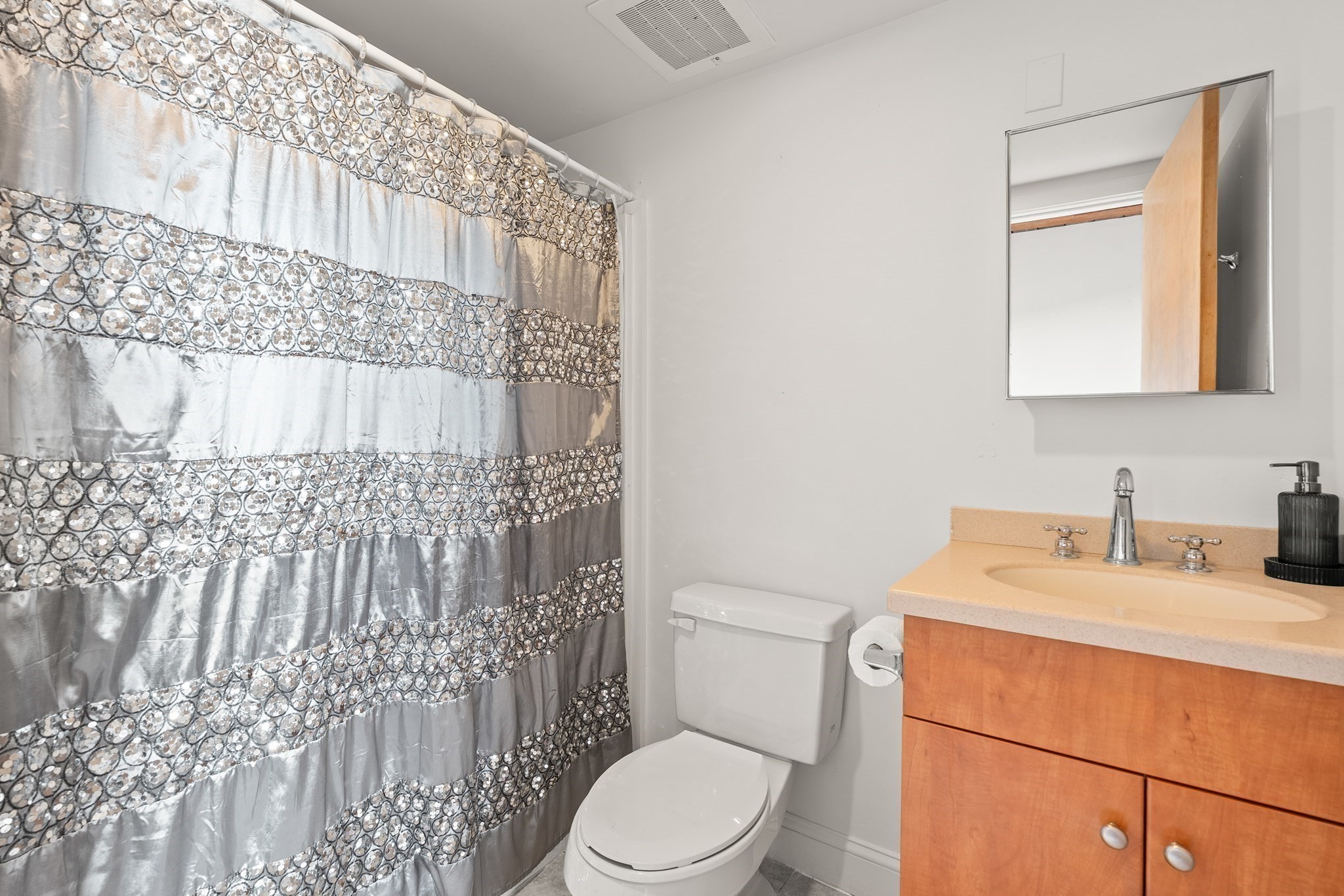 147 Centre Street # 301 Property Photo 26