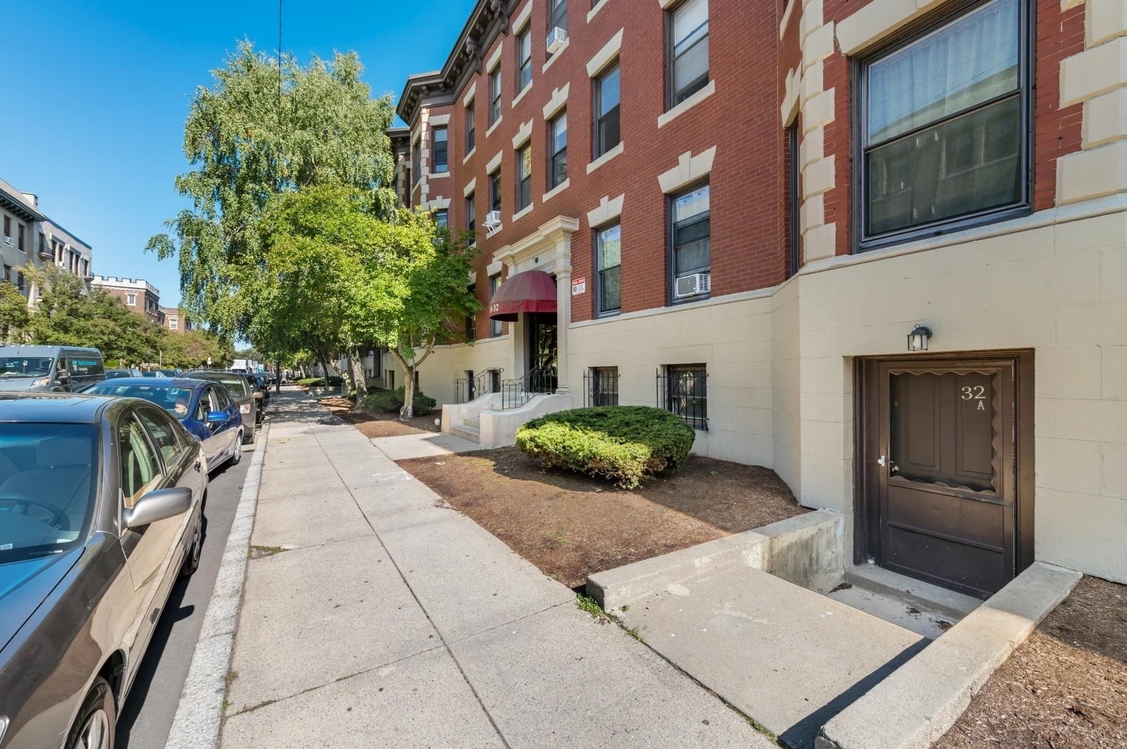 32a Glenville Avenue # 32a Property Photo 1