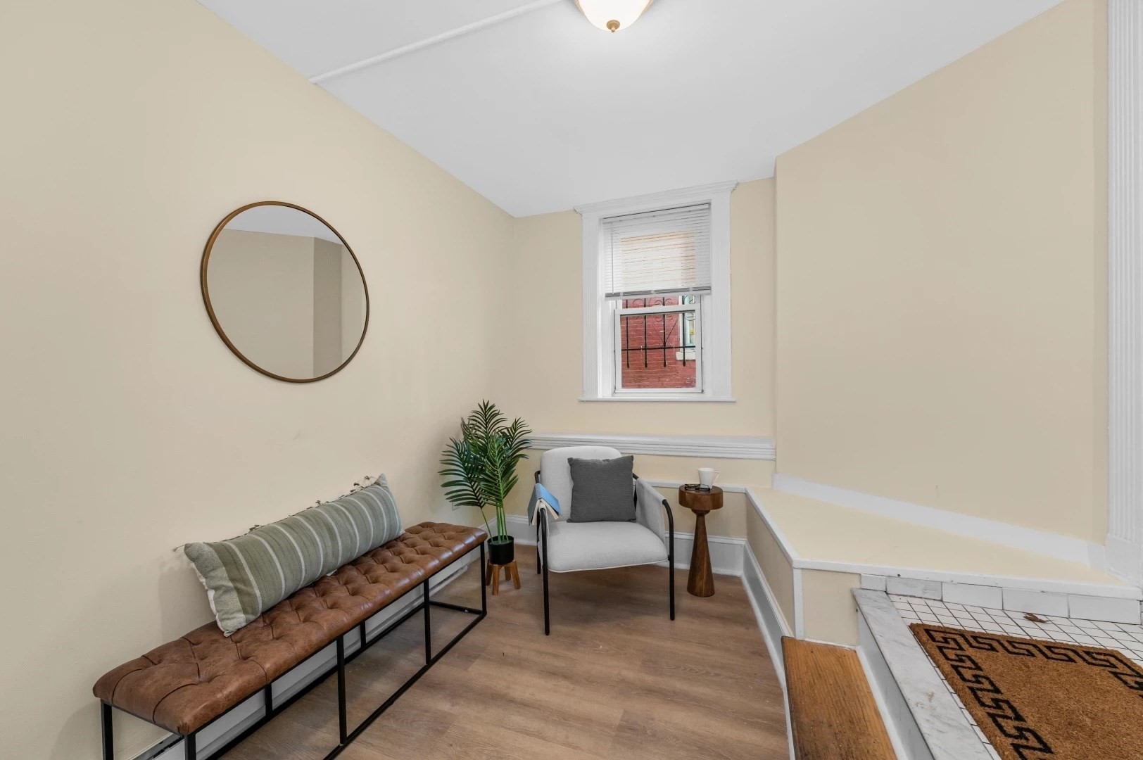 32a Glenville Avenue # 32a Property Photo 2