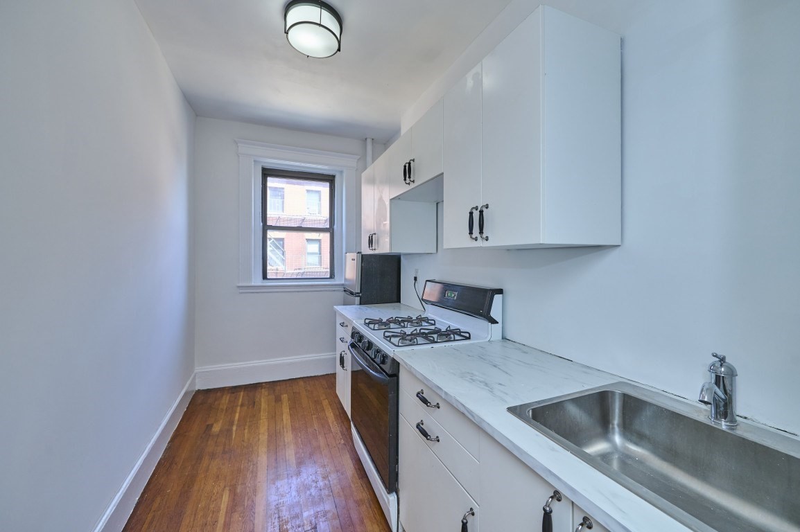 1254 Commonweath Ave. # 11 Property Photo 4