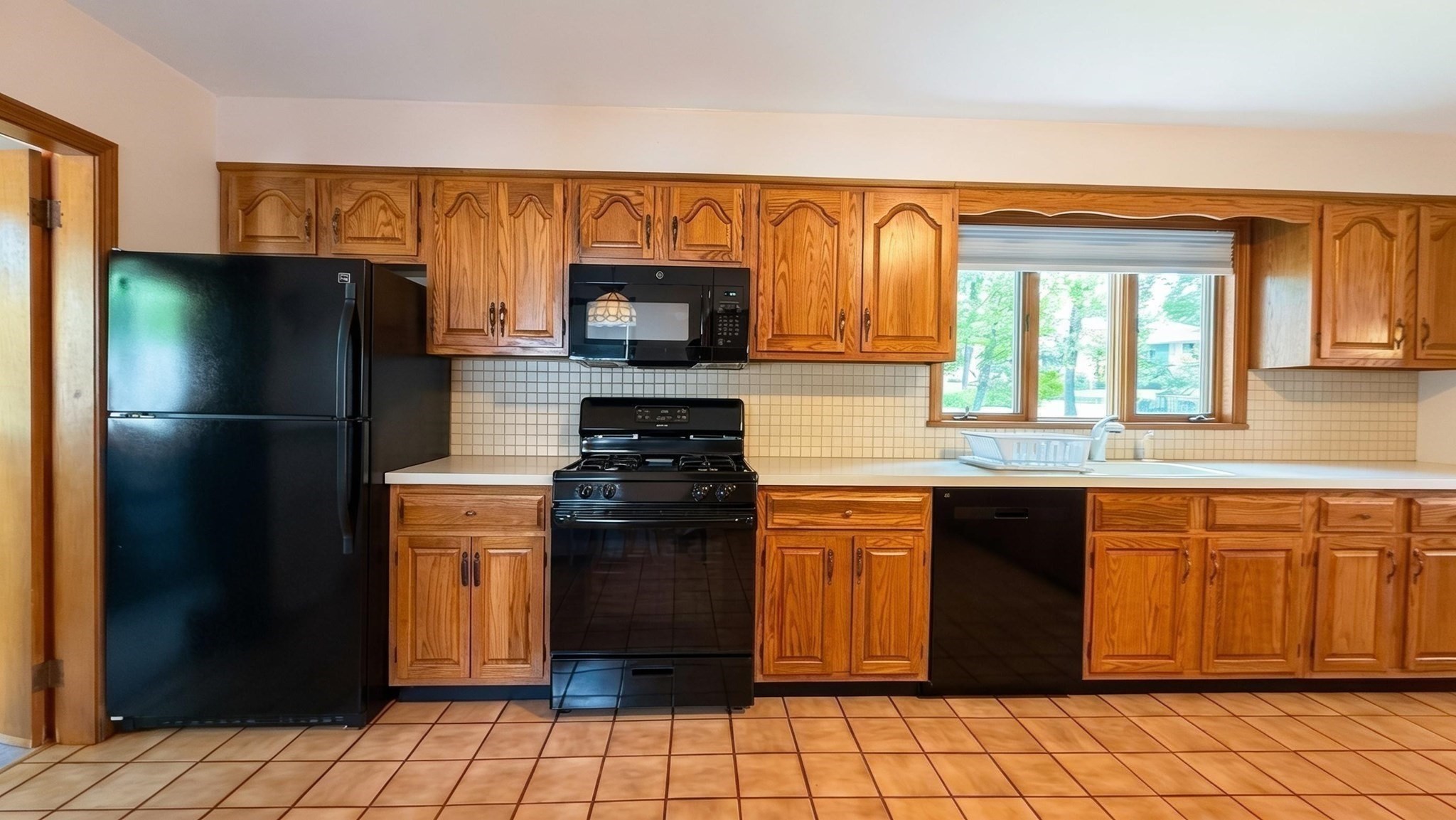 135 Greaton Rd. Property Photo 4