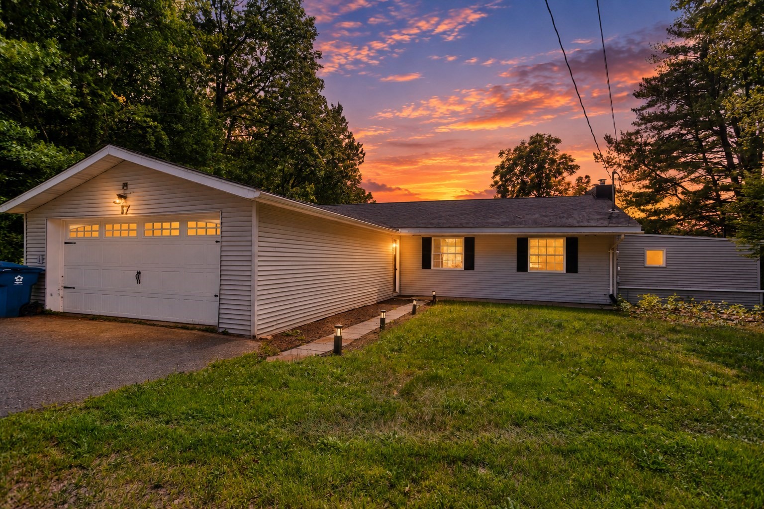 17 Congamond Rd Property Photo 1