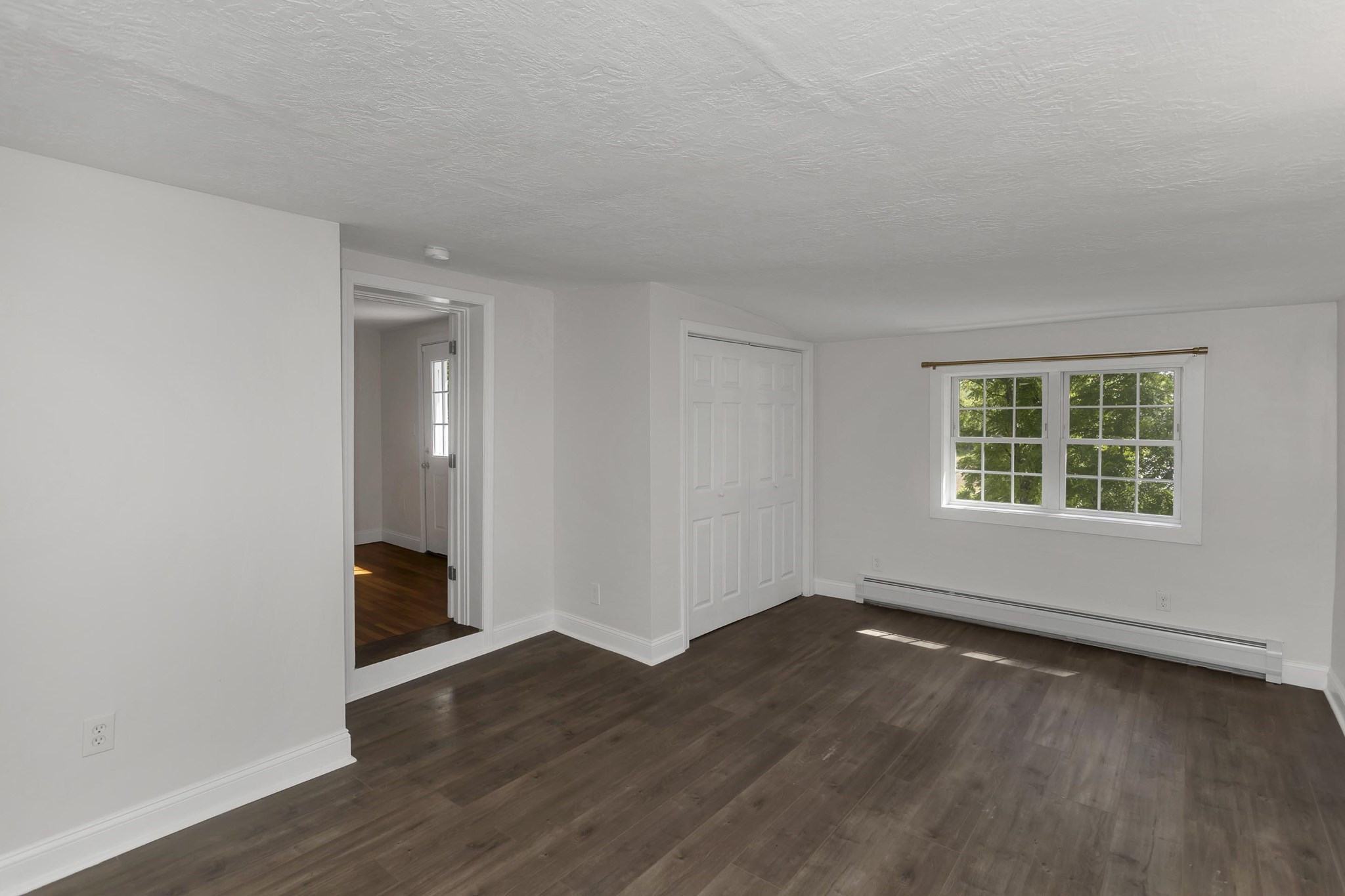17 Congamond Rd Property Photo 13