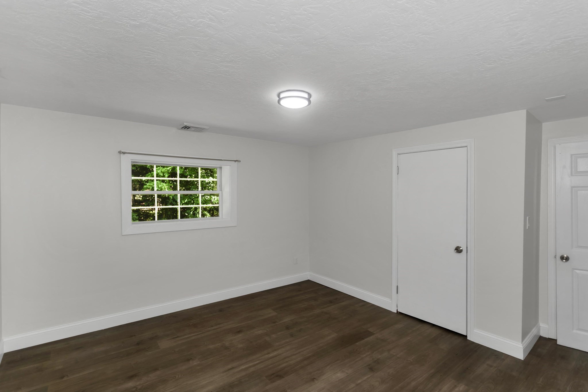 17 Congamond Rd Property Photo 15