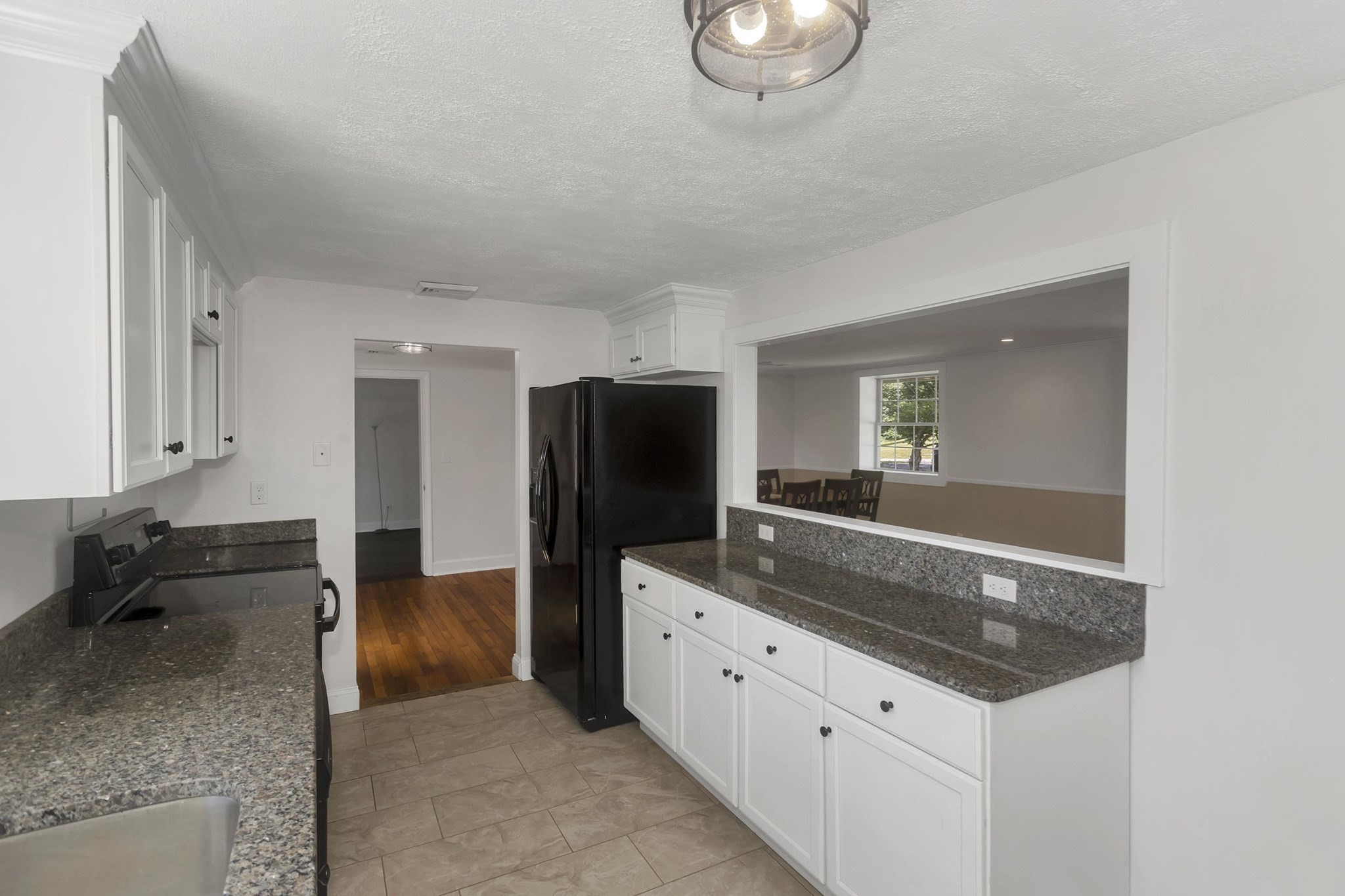 17 Congamond Rd Property Photo 27
