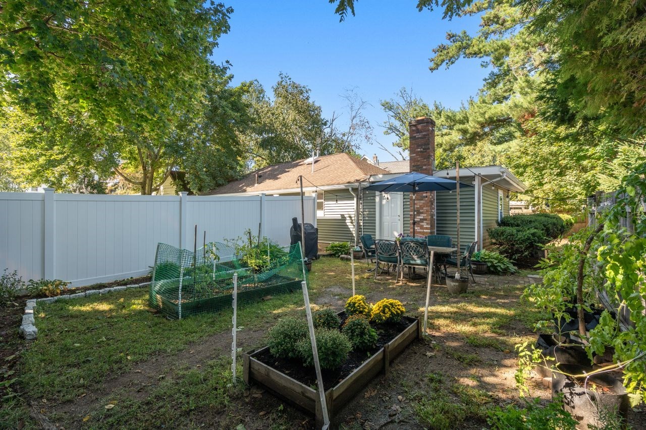 22 R Fay Road Property Photo 33