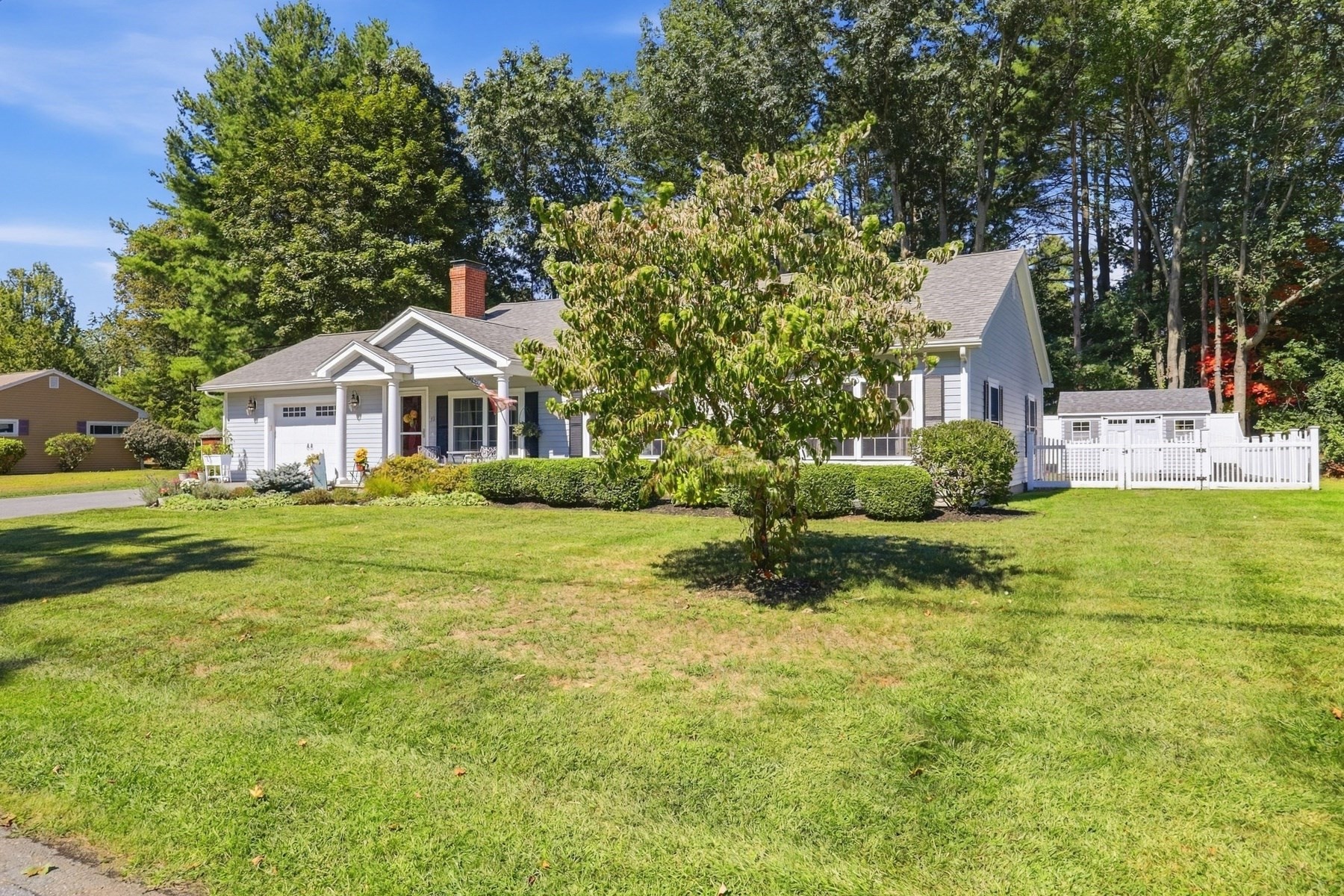 33 Westwind Rd. Property Photo 3