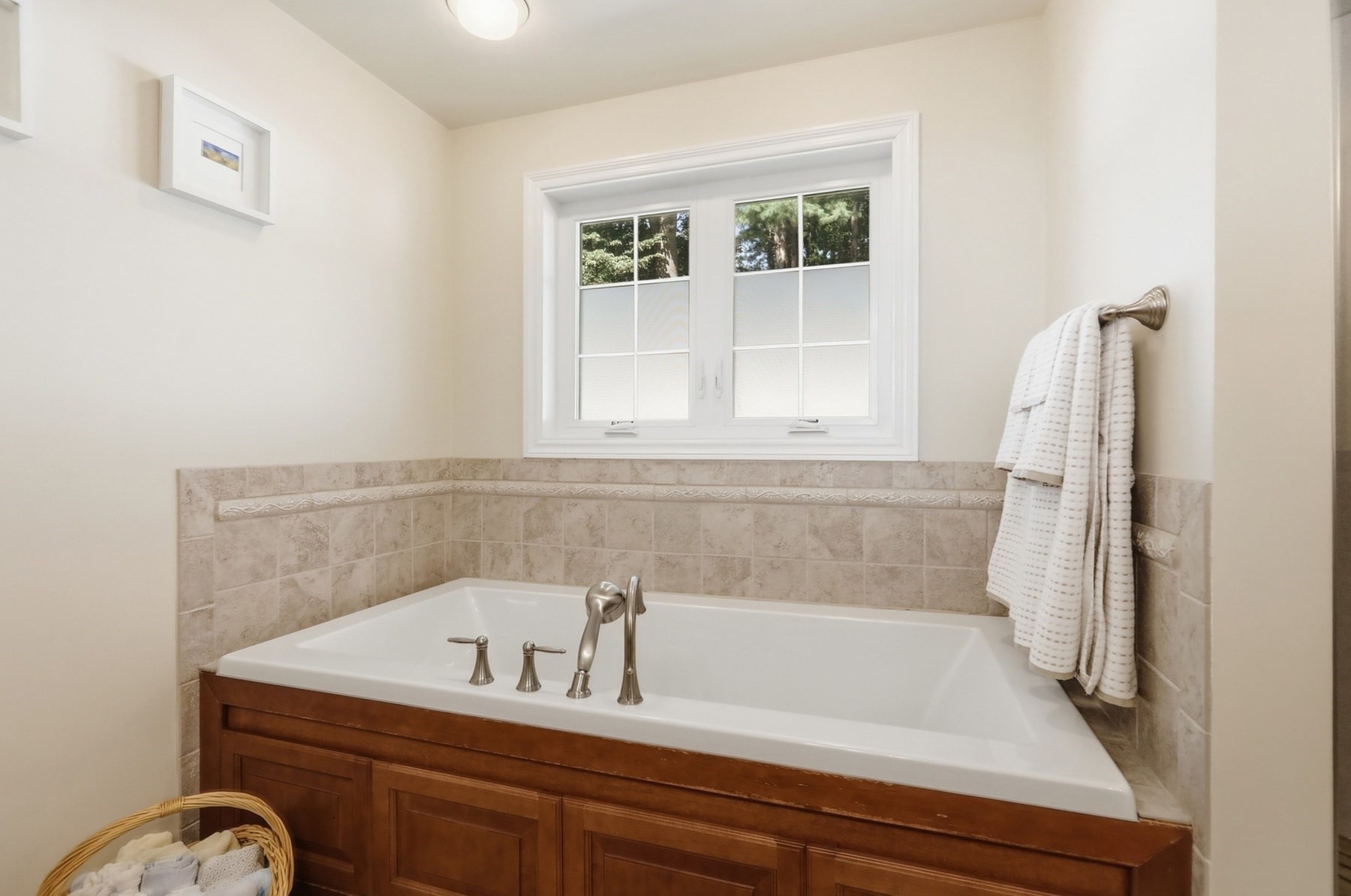 33 Westwind Rd. Property Photo 17