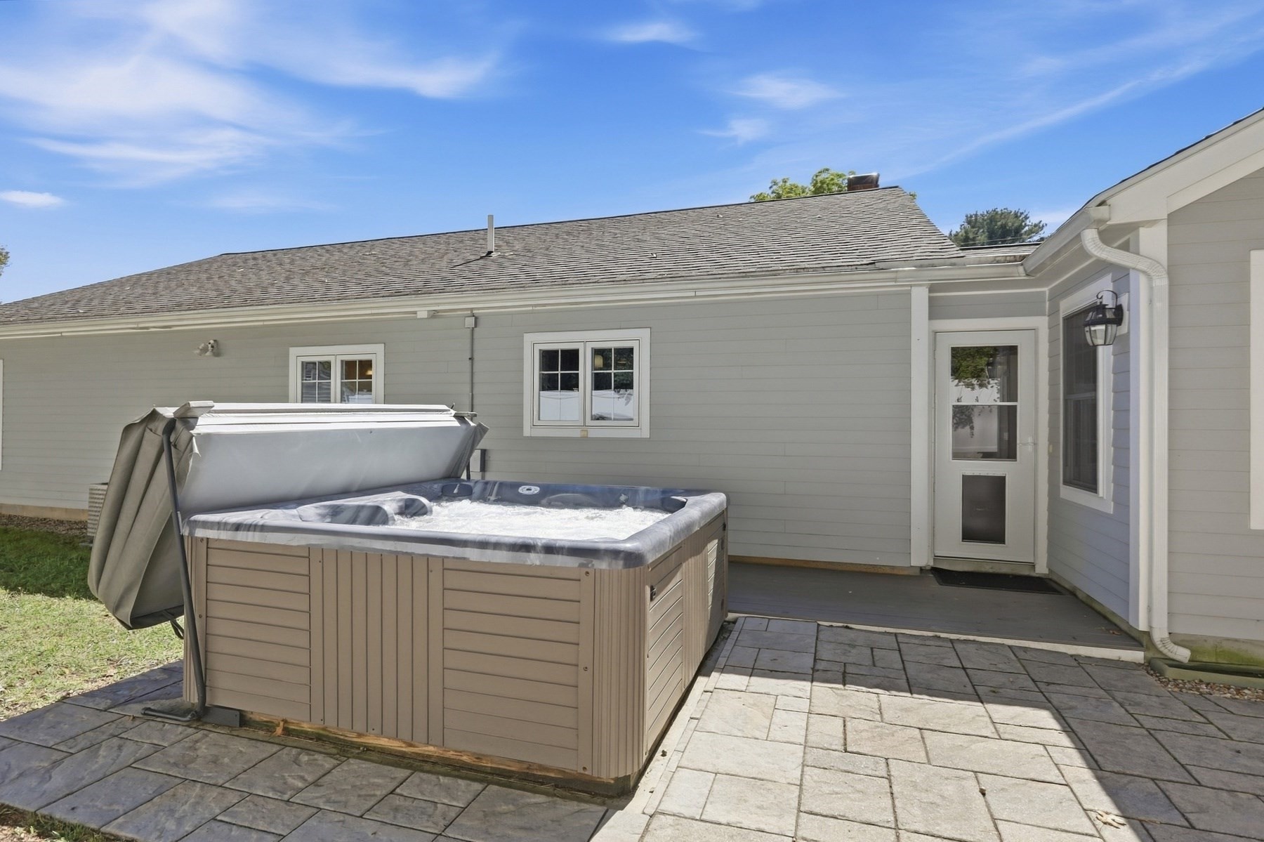 33 Westwind Rd. Property Photo 27