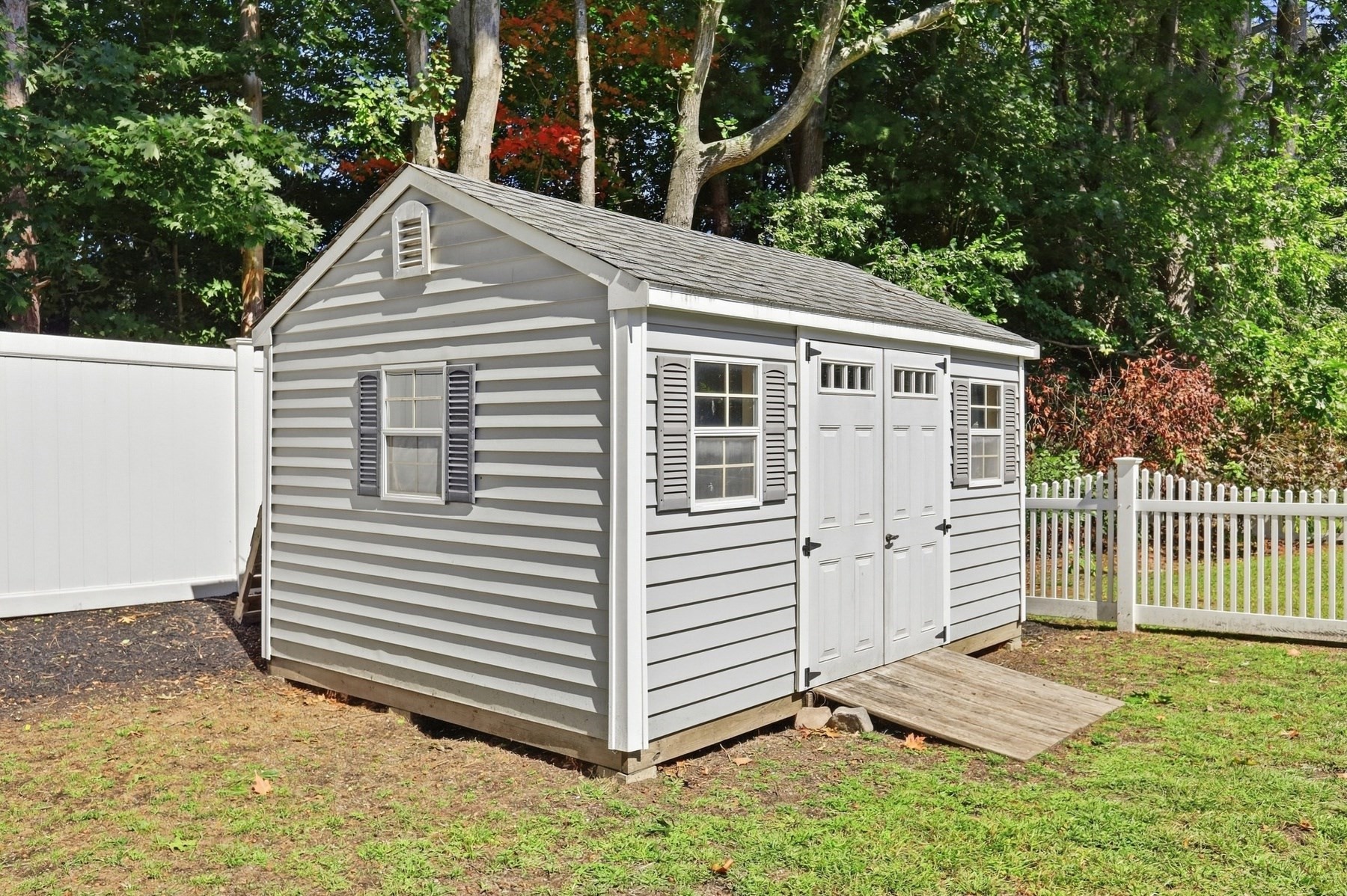 33 Westwind Rd. Property Photo 28