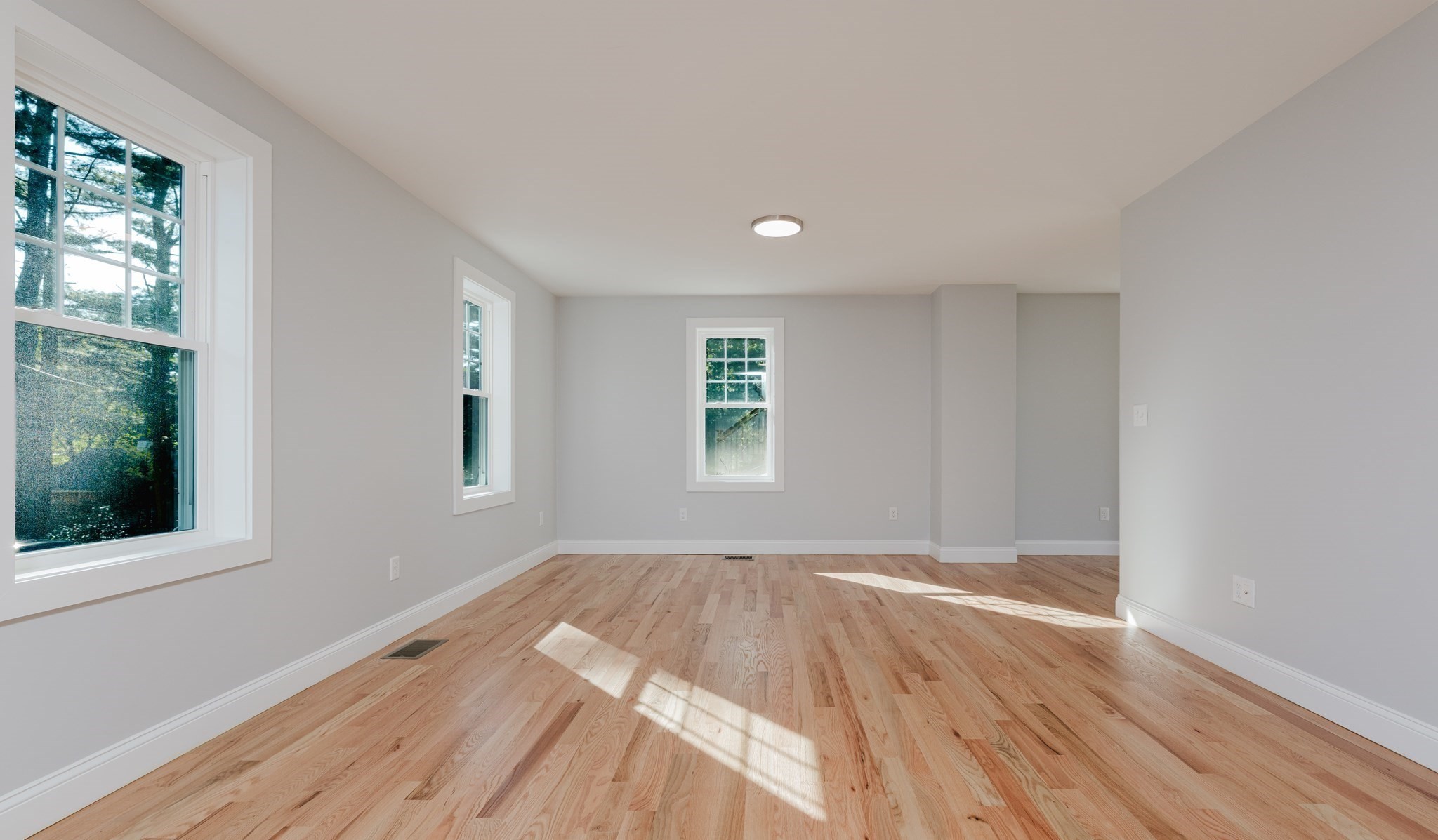22 Morrison St Property Photo 6