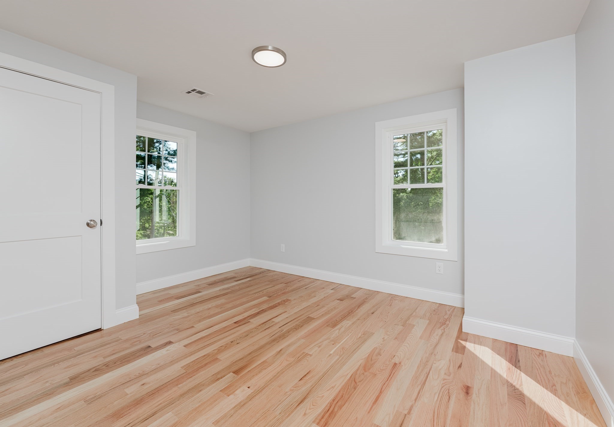 22 Morrison St Property Photo 17