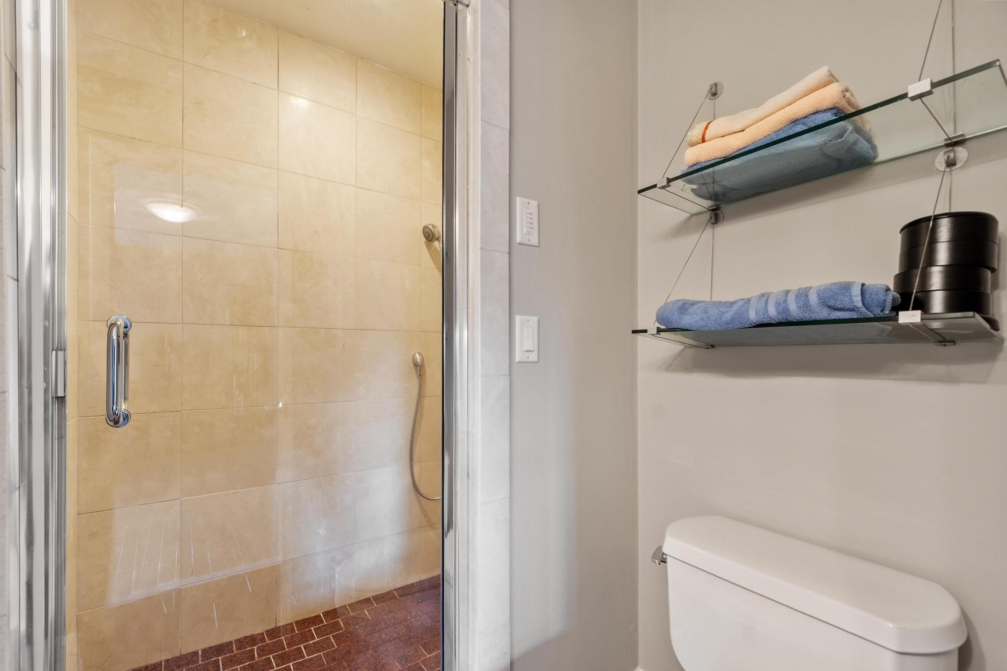 199 Coolidge Ave # 312 Property Photo 20