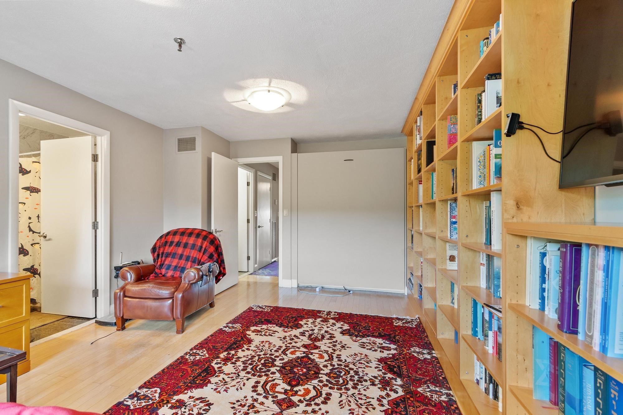 199 Coolidge Ave # 312 Property Photo 24