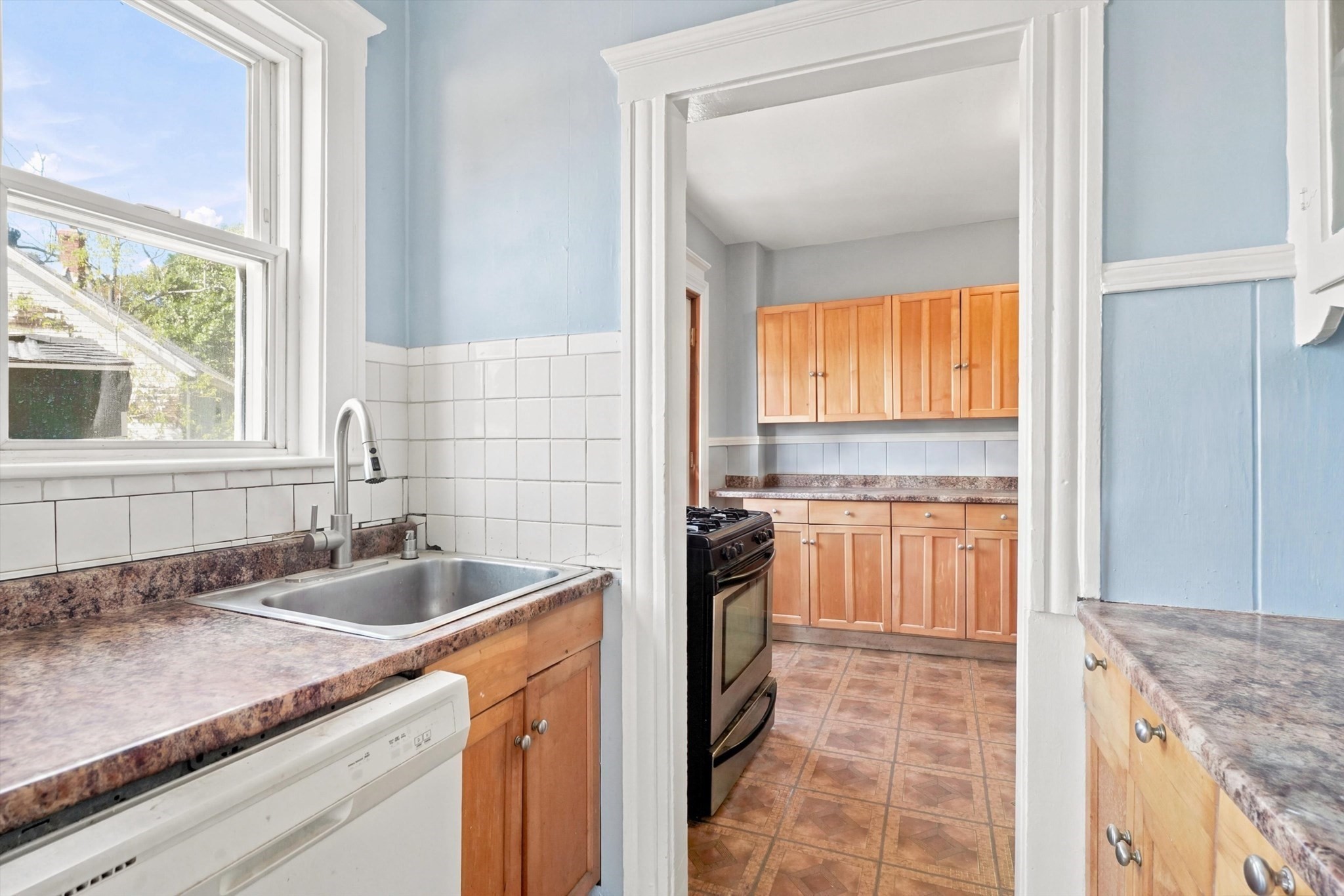 6 Cliff Street Property Photo 11