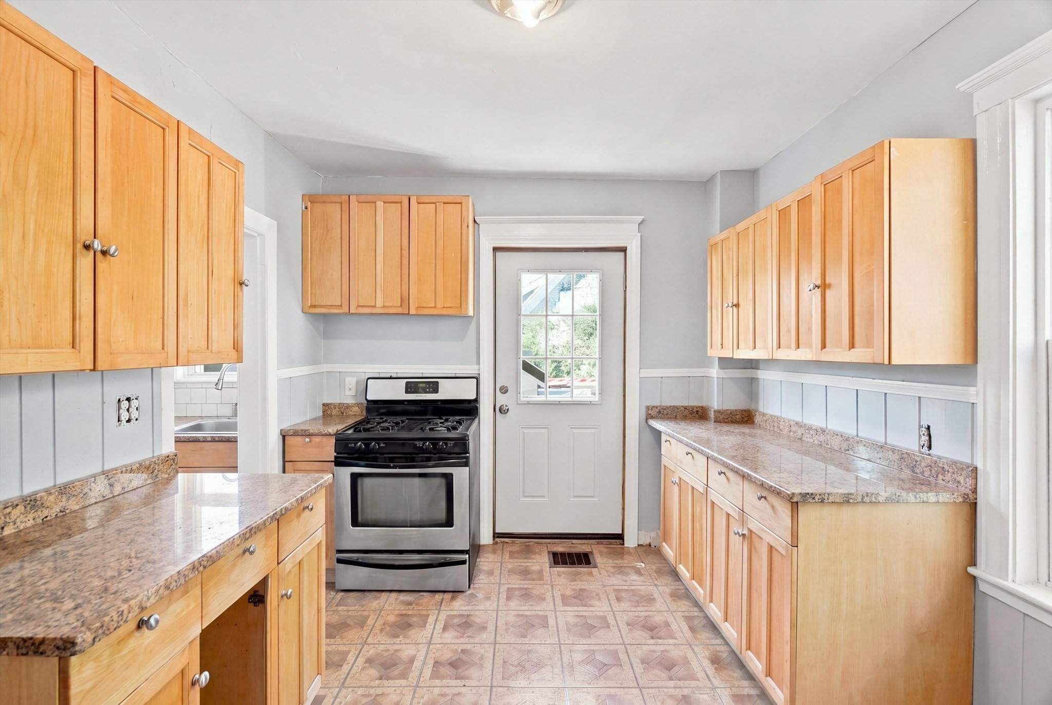 6 Cliff Street Property Photo 15