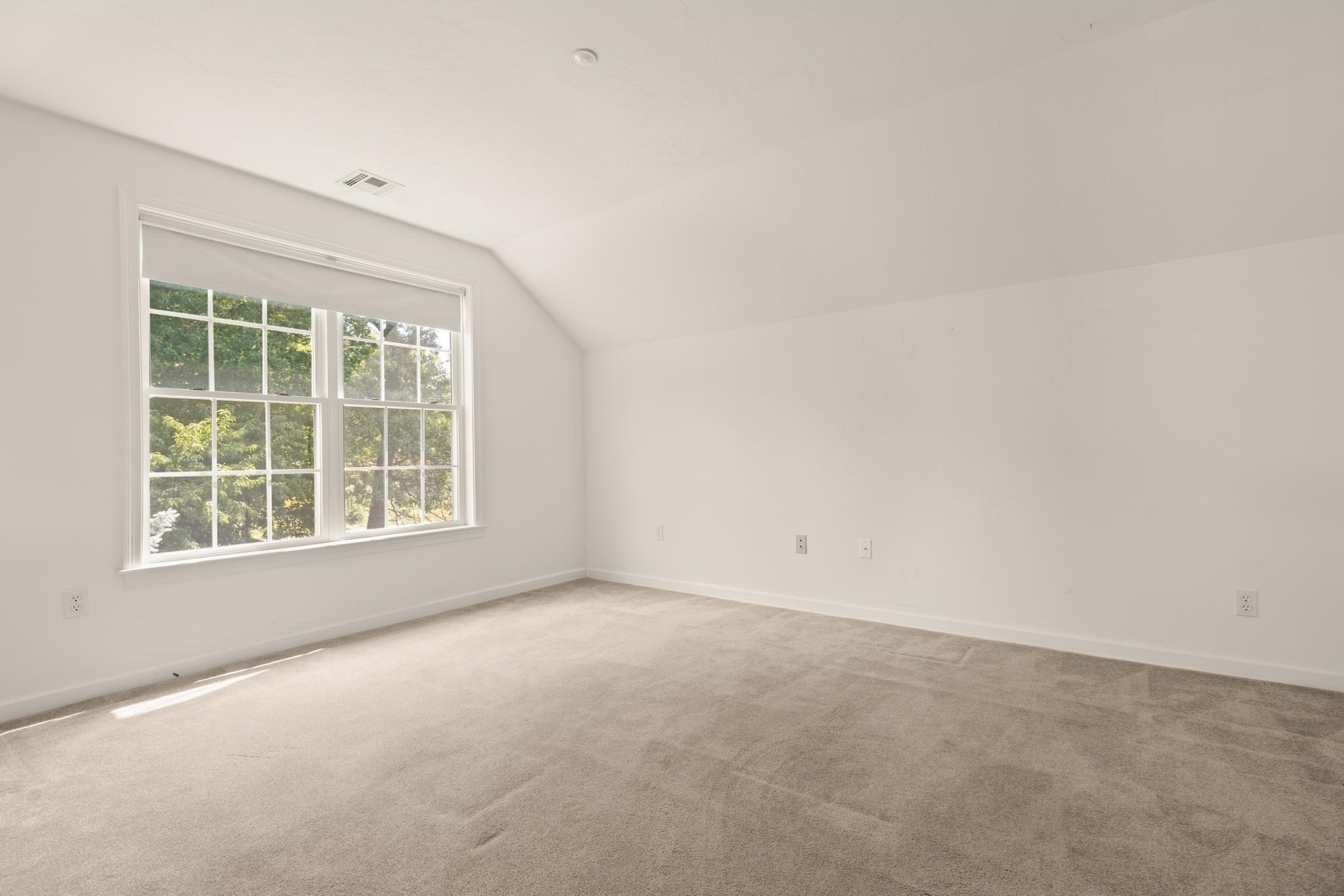 9 Kingson Ln # 6 Property Photo 25