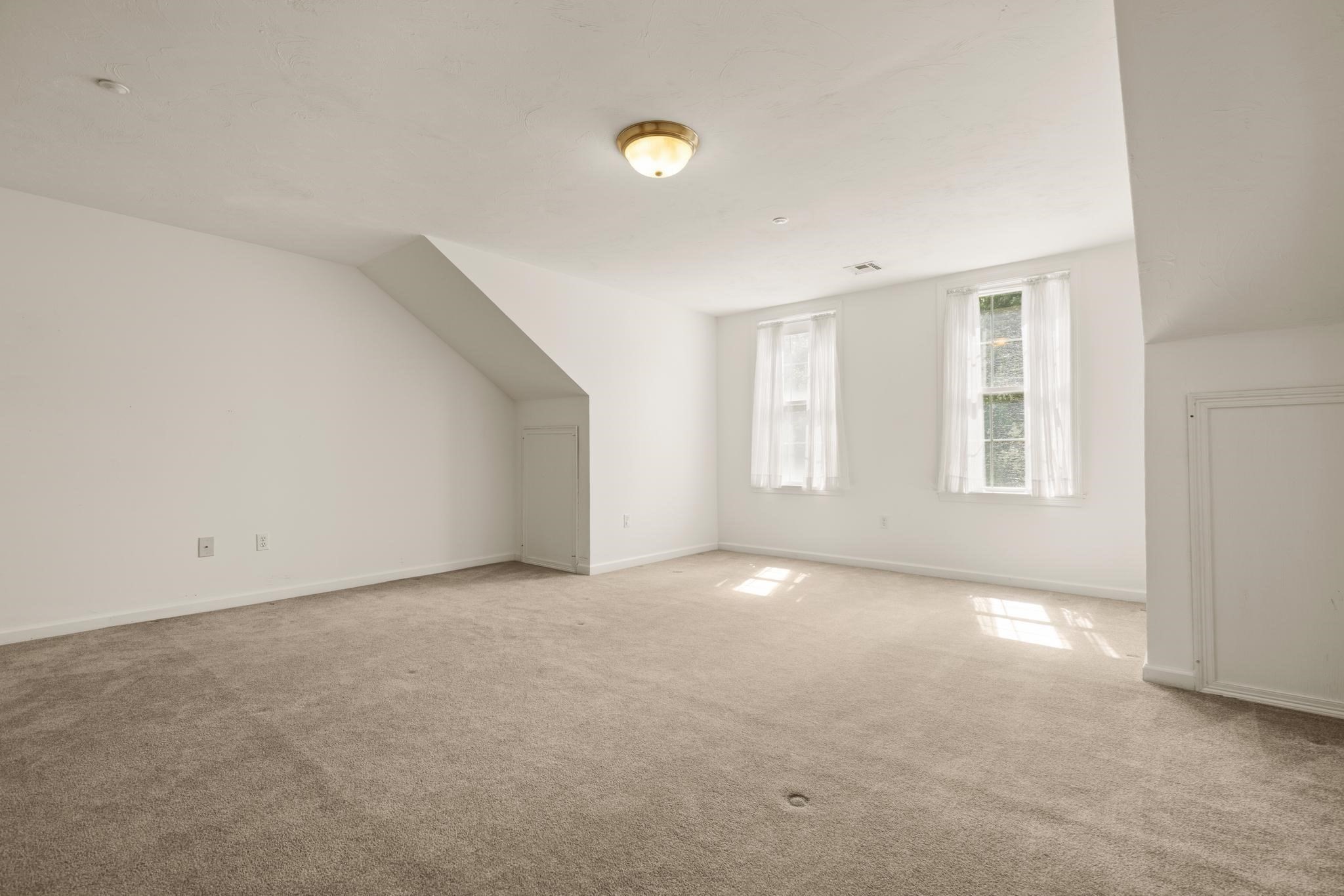 9 Kingson Ln # 6 Property Photo 27