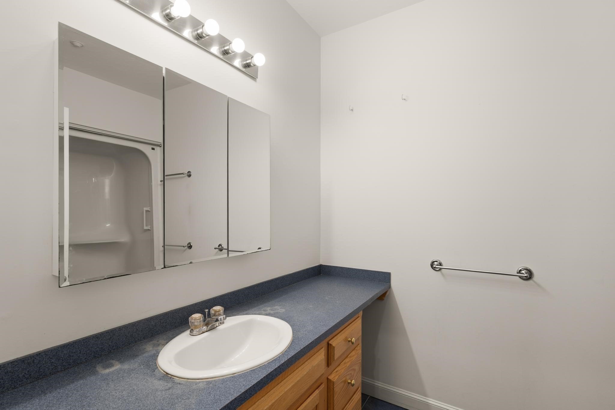 9 Kingson Ln # 6 Property Photo 29