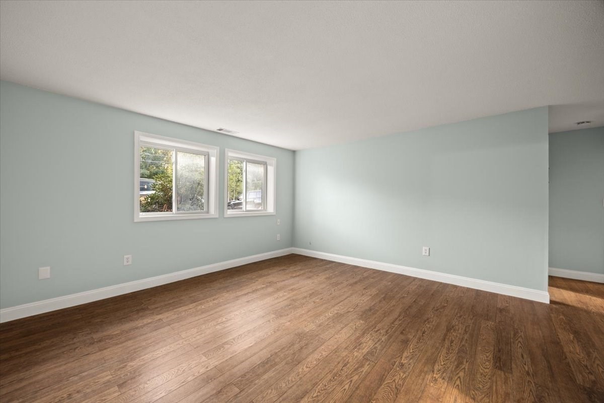 97 Colonel Bell Dr # 1 Property Photo 6