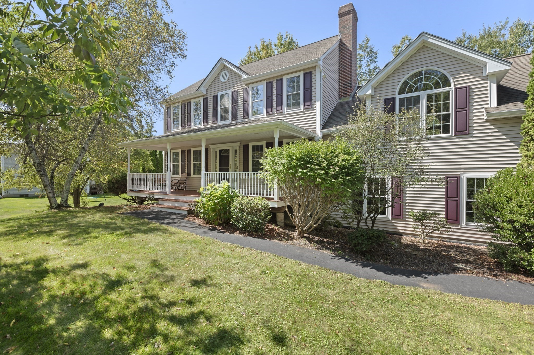3 Brunelle Dr Property Photo 2