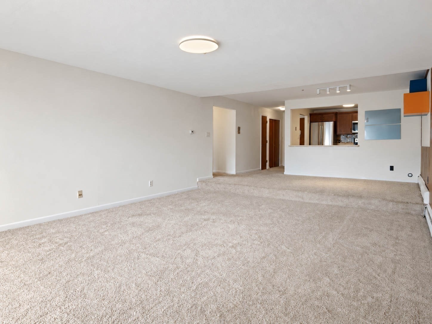 27 Alpine St # 8 Property Photo 8