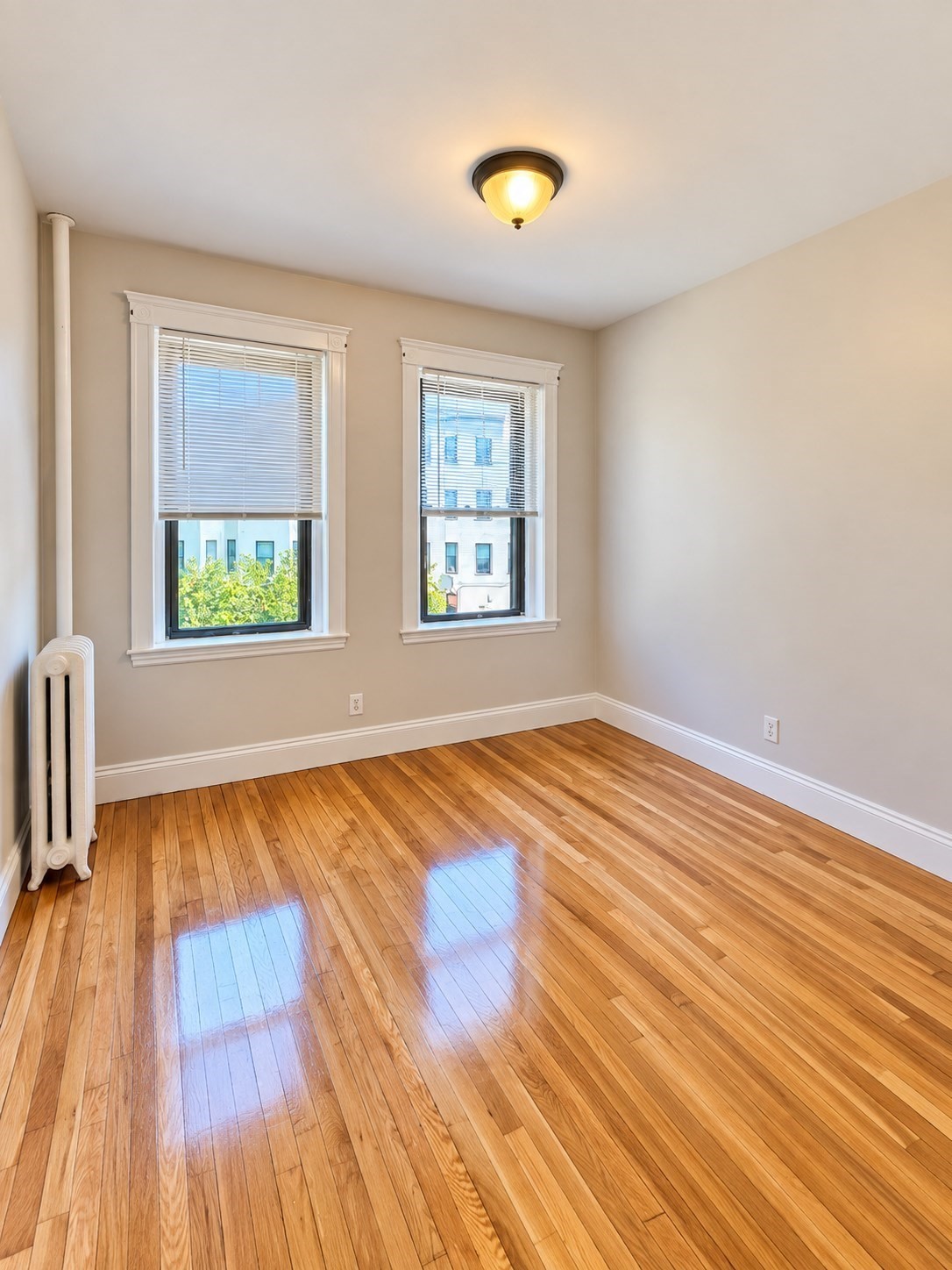 1560 Commonwealth Ave # 4 Property Photo 3