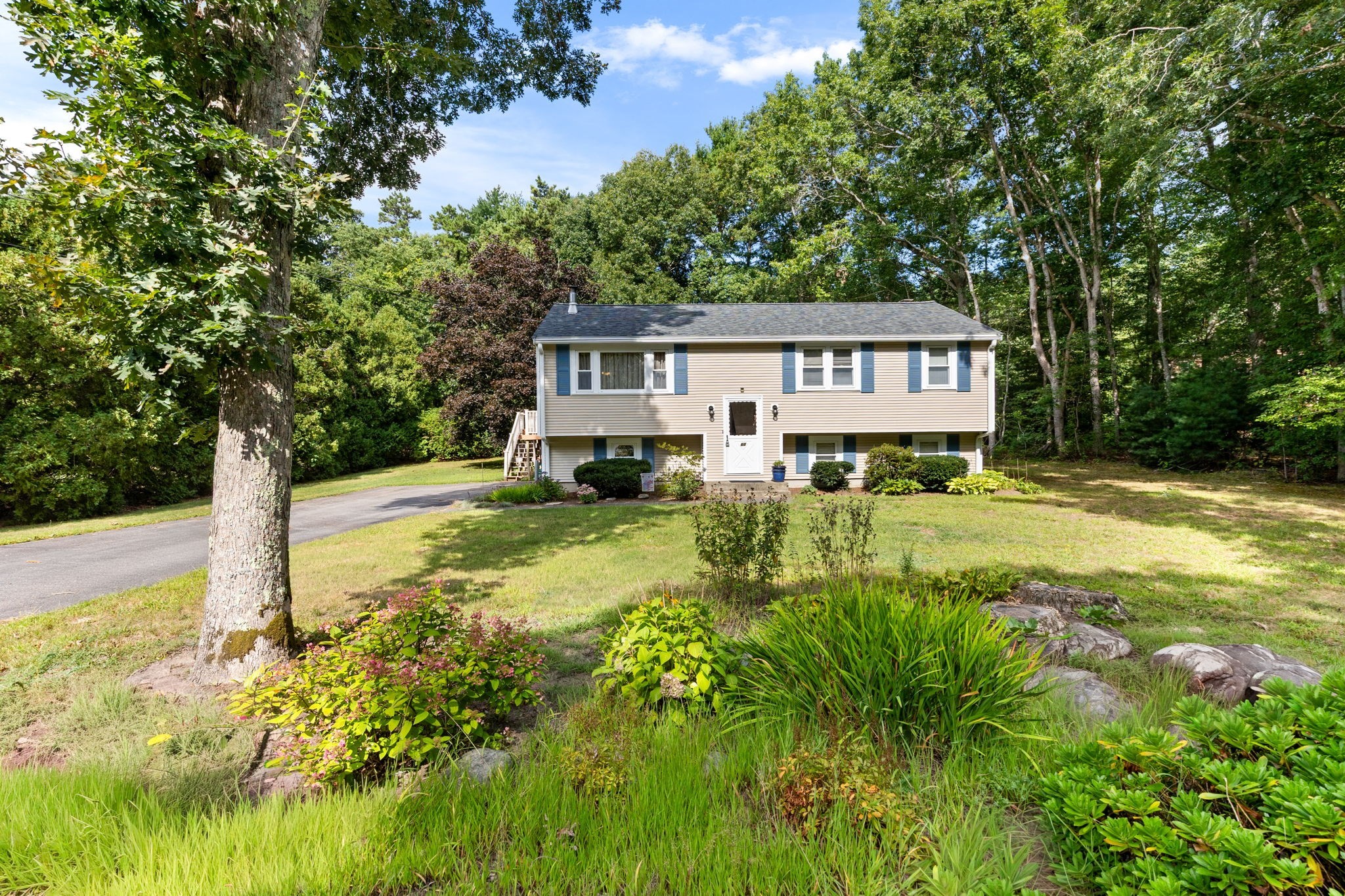 68 S Meadow Road Property Photo 1