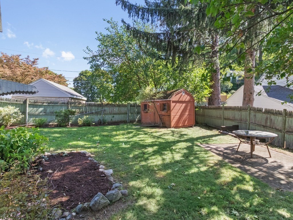 194 Weston Street Property Photo 3
