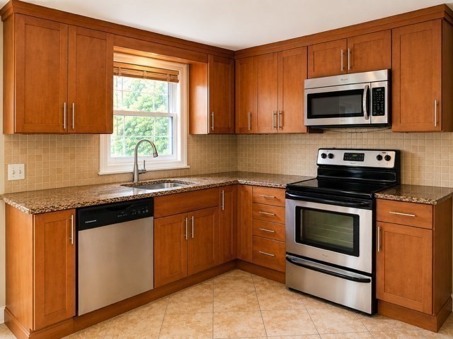 194 Weston Street Property Photo 4