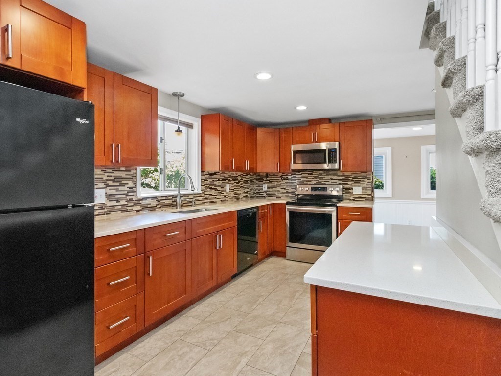 81 Wetherbee Road Property Photo 4