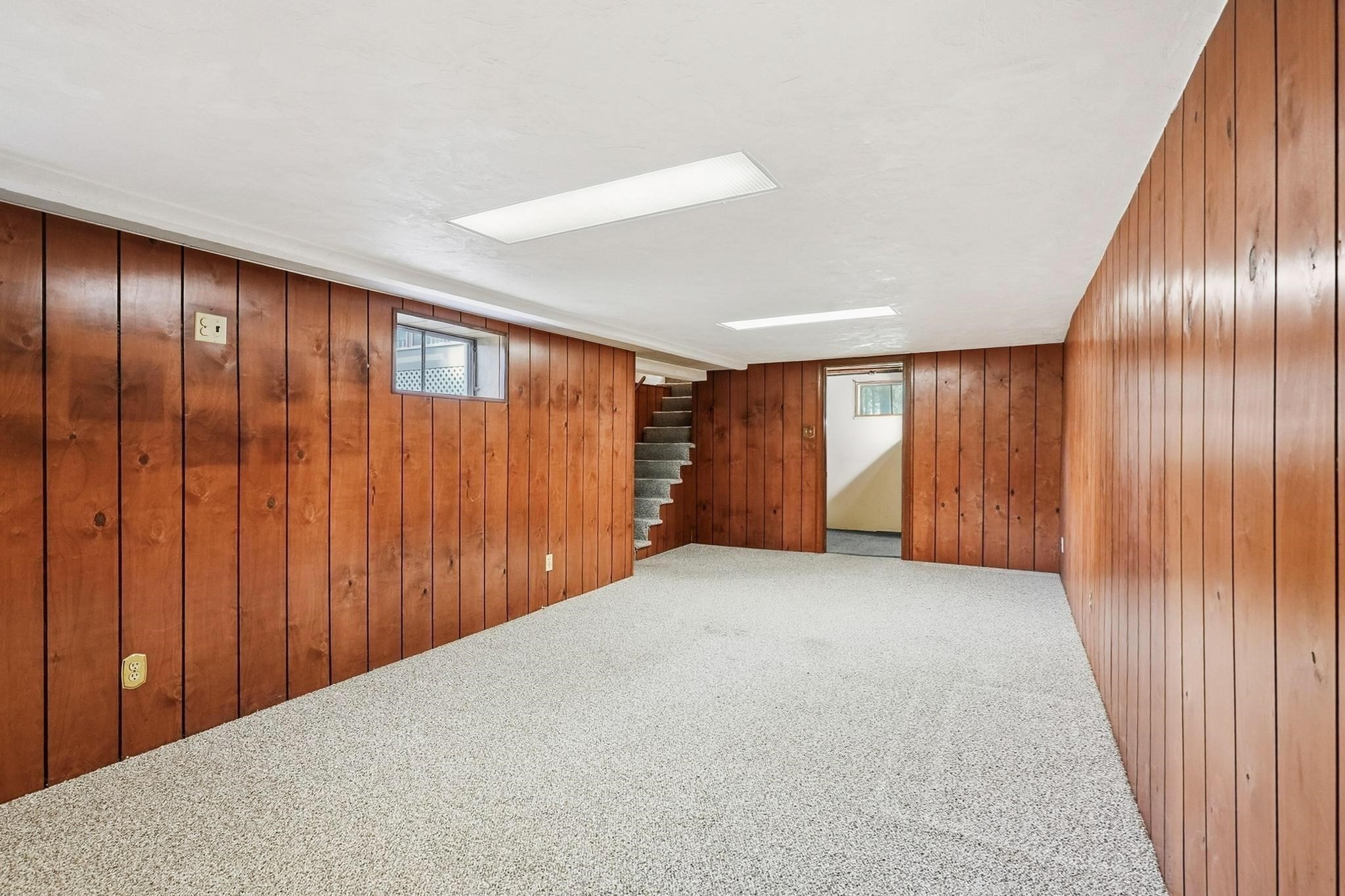 119 School Street Property Photo 25