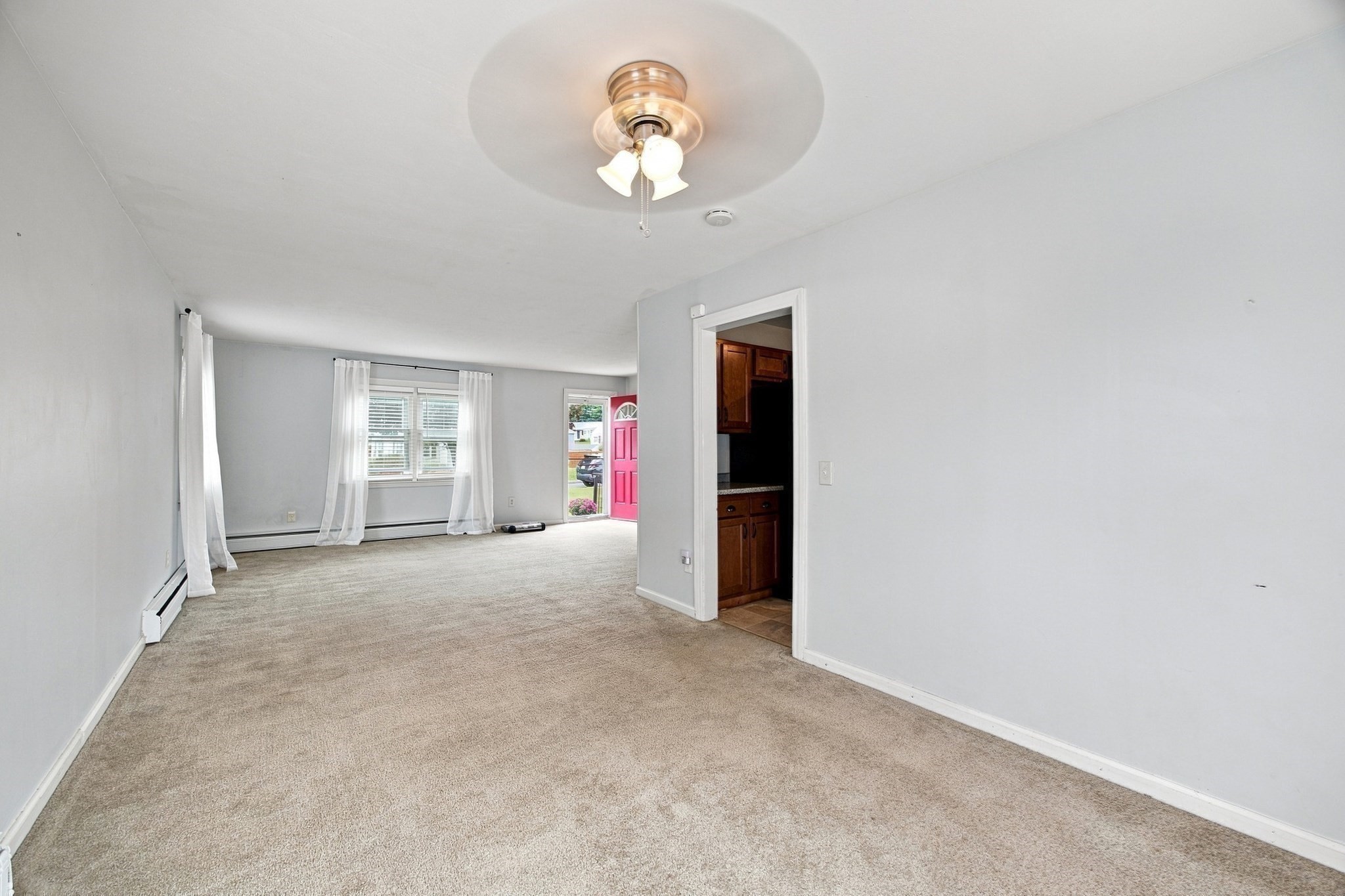 12 Park Ave Property Photo 8