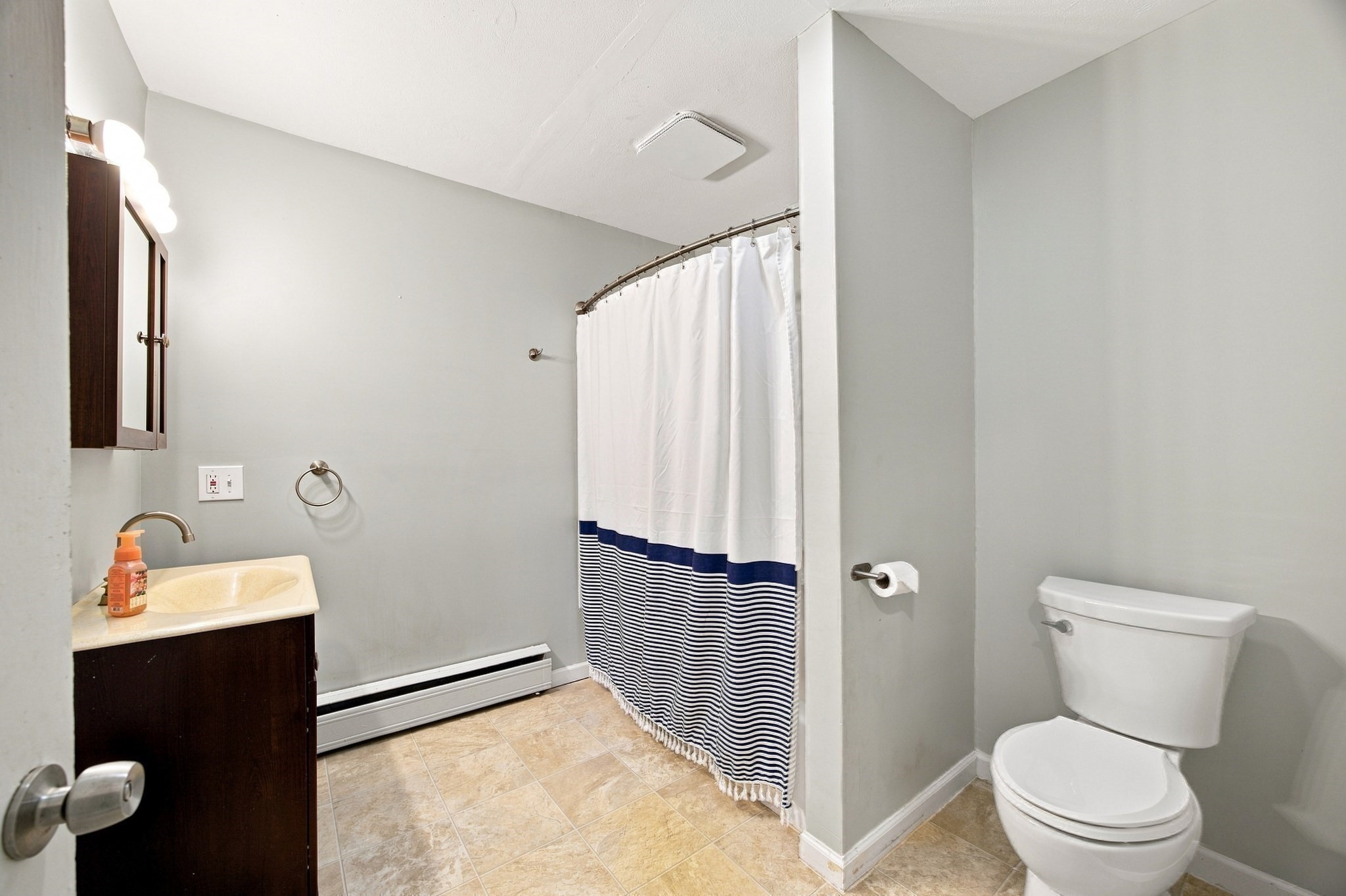 12 Park Ave Property Photo 21