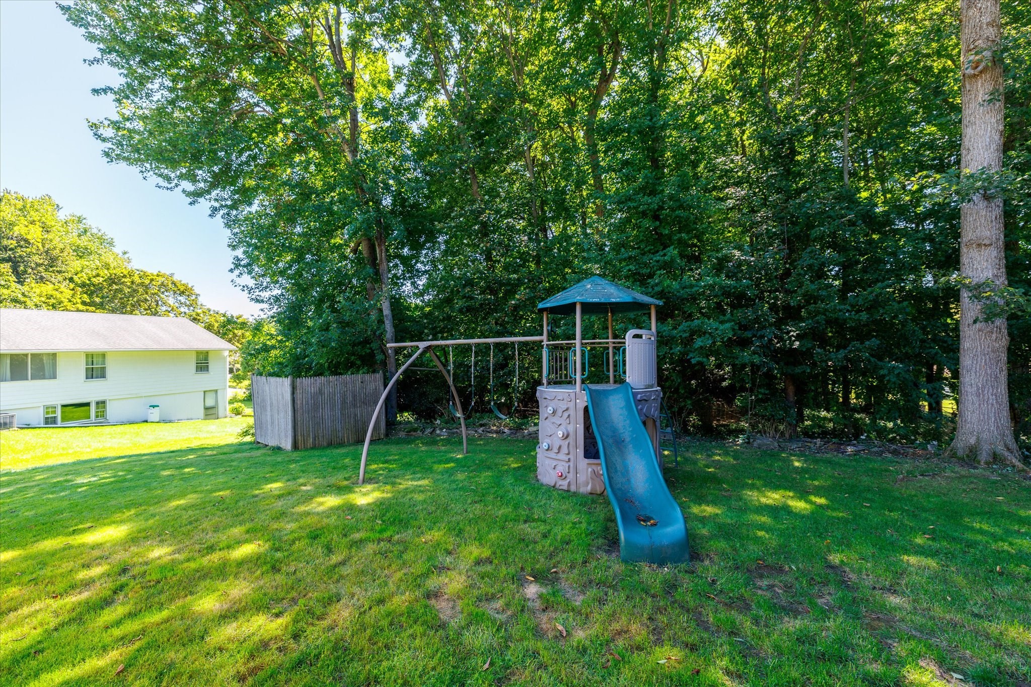 36 Barry Rd Property Photo 6