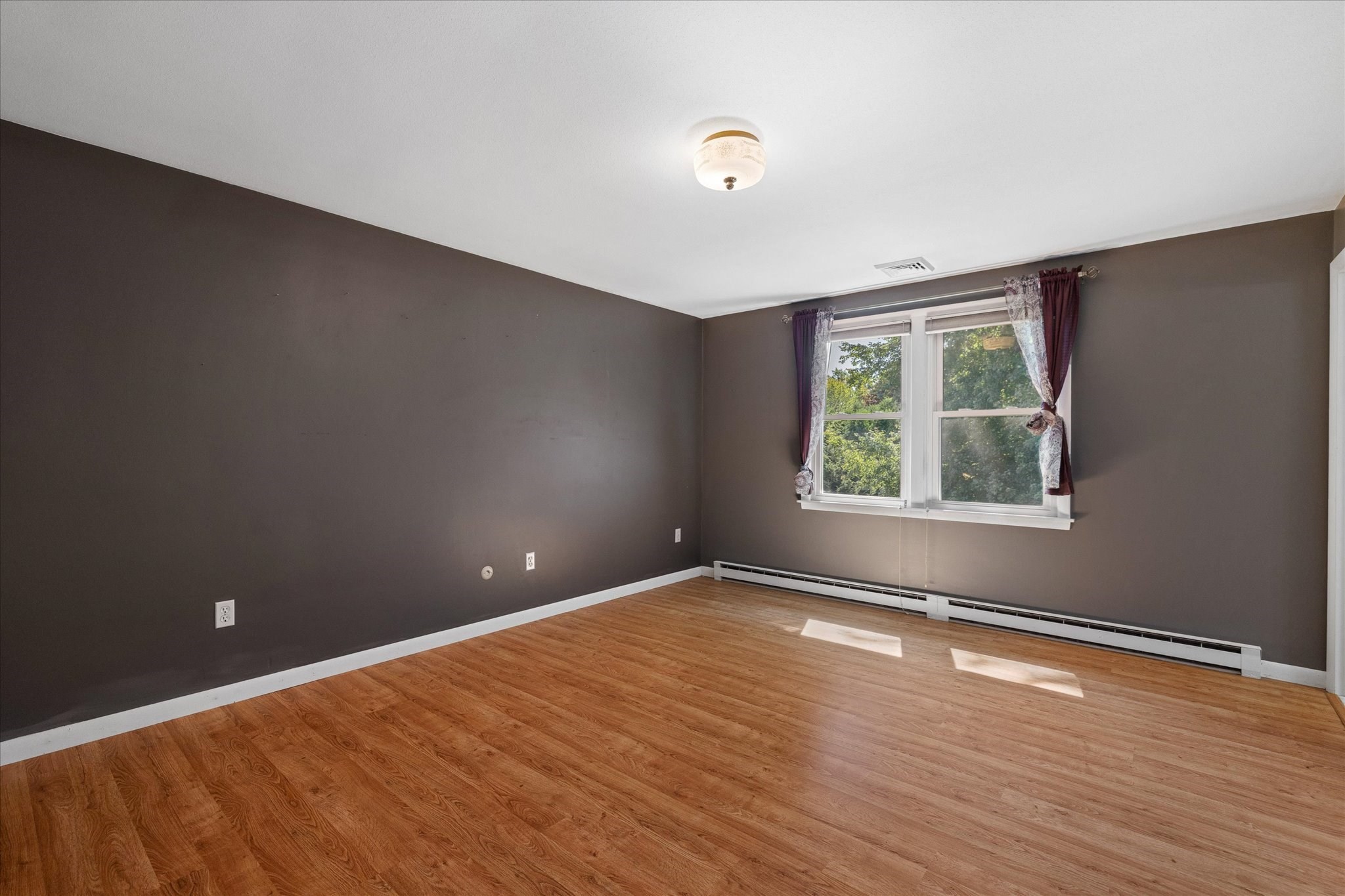36 Barry Rd Property Photo 20