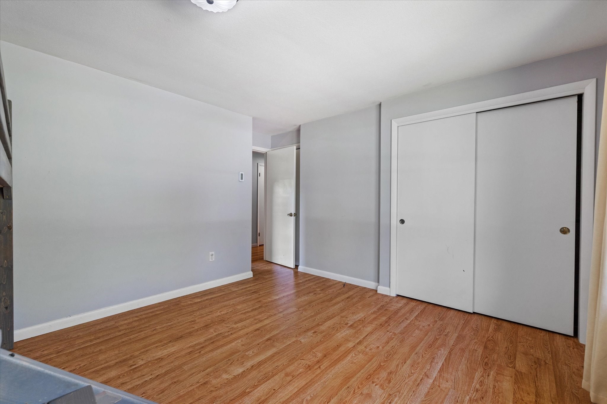 36 Barry Rd Property Photo 24