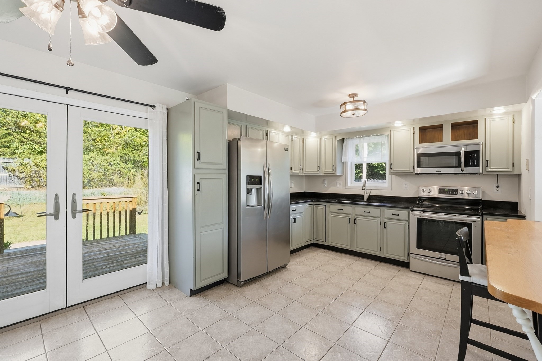 200 Wilbraham Rd Property Photo 7