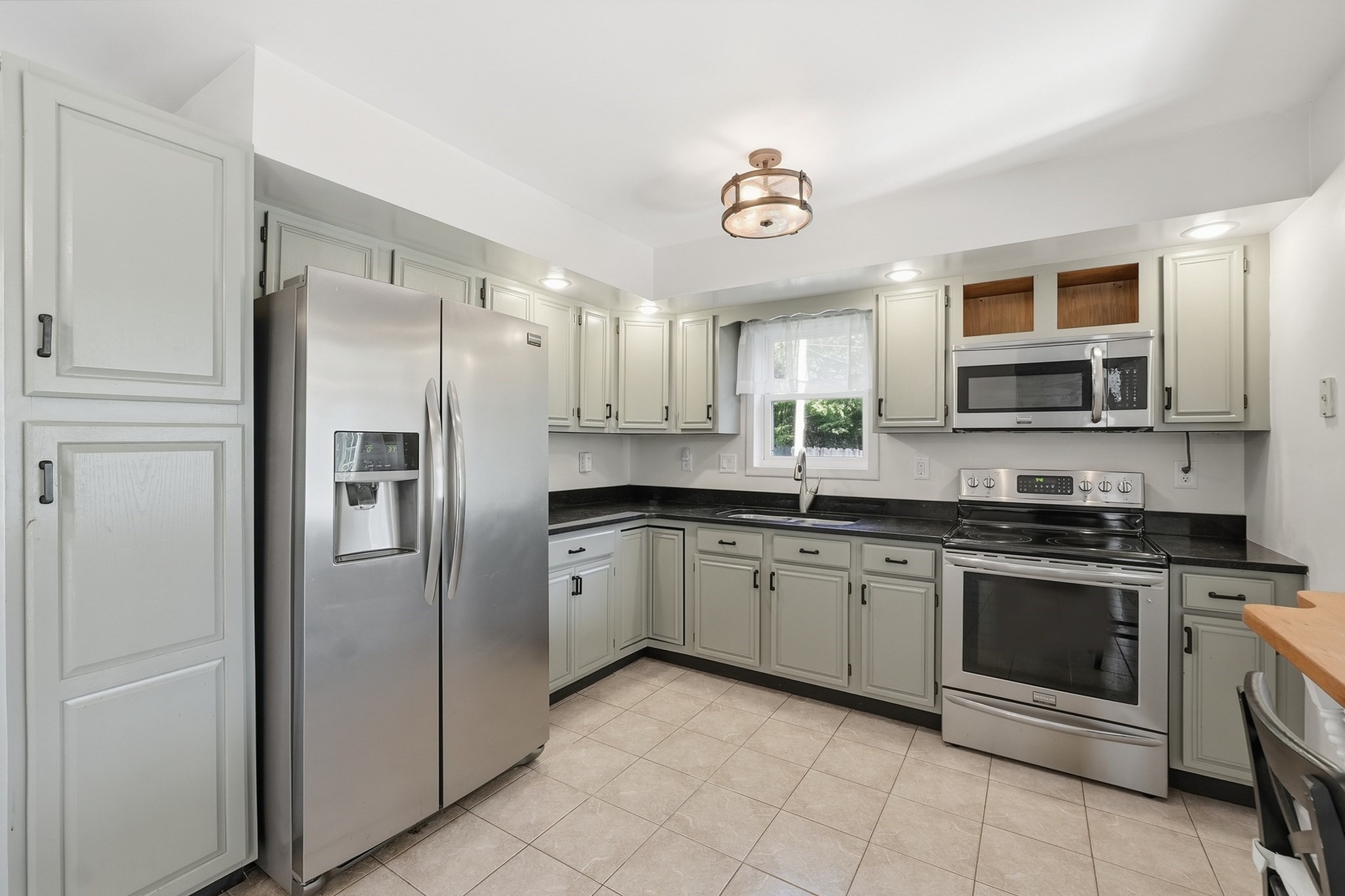 200 Wilbraham Rd Property Photo 9