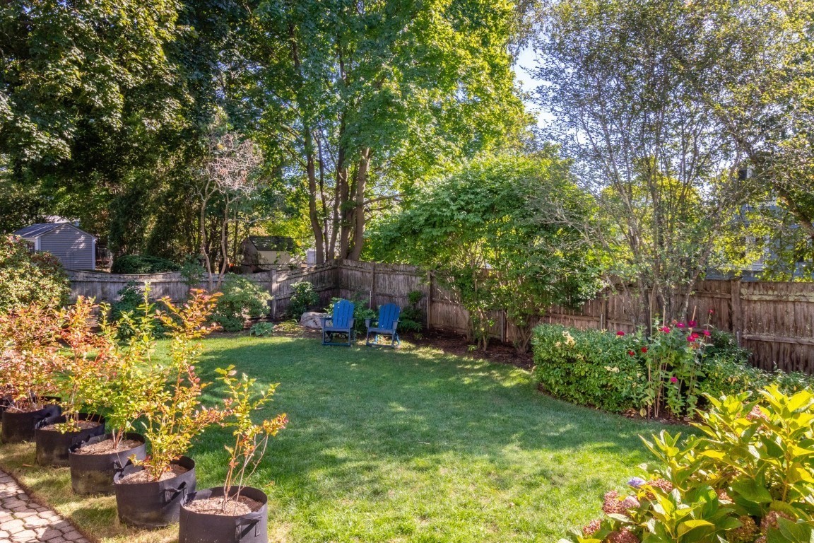 30 Colonial Avenue Property Photo 34