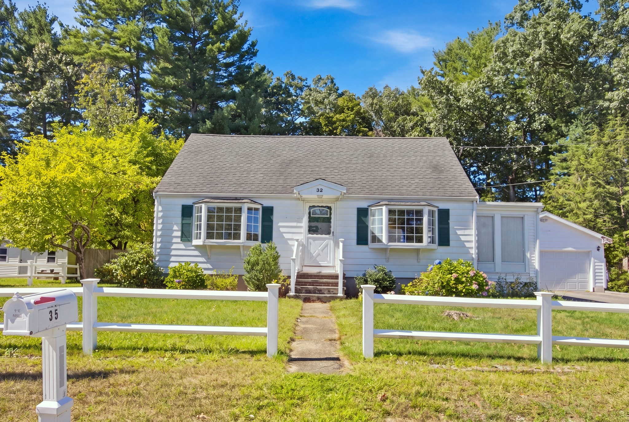35 Marie St Property Photo 1