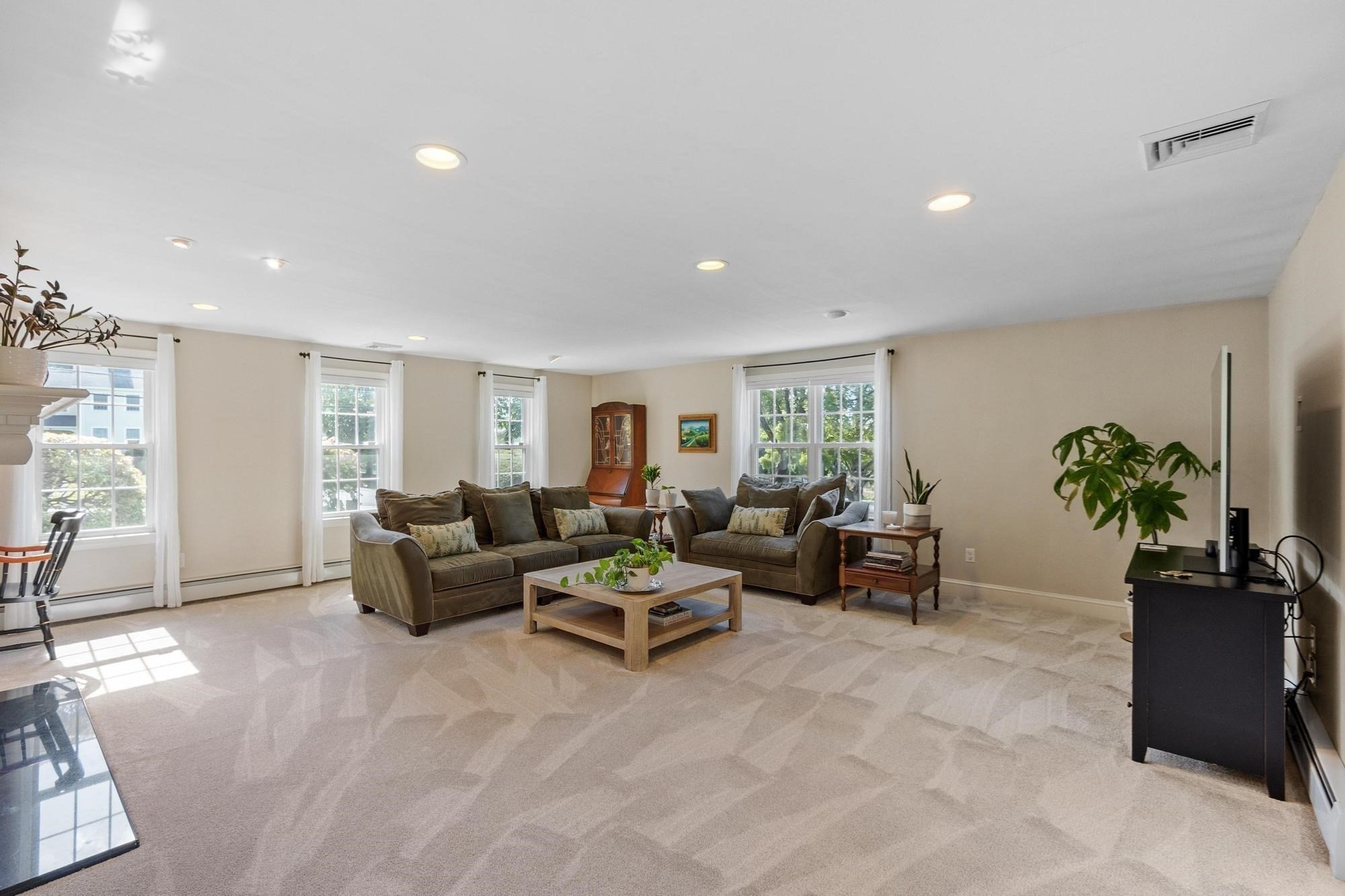 84 Johnson Street Property Photo 10