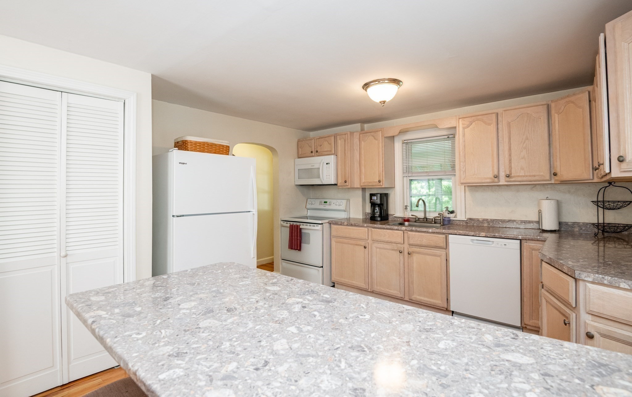 31 Eustis St. Property Photo 15
