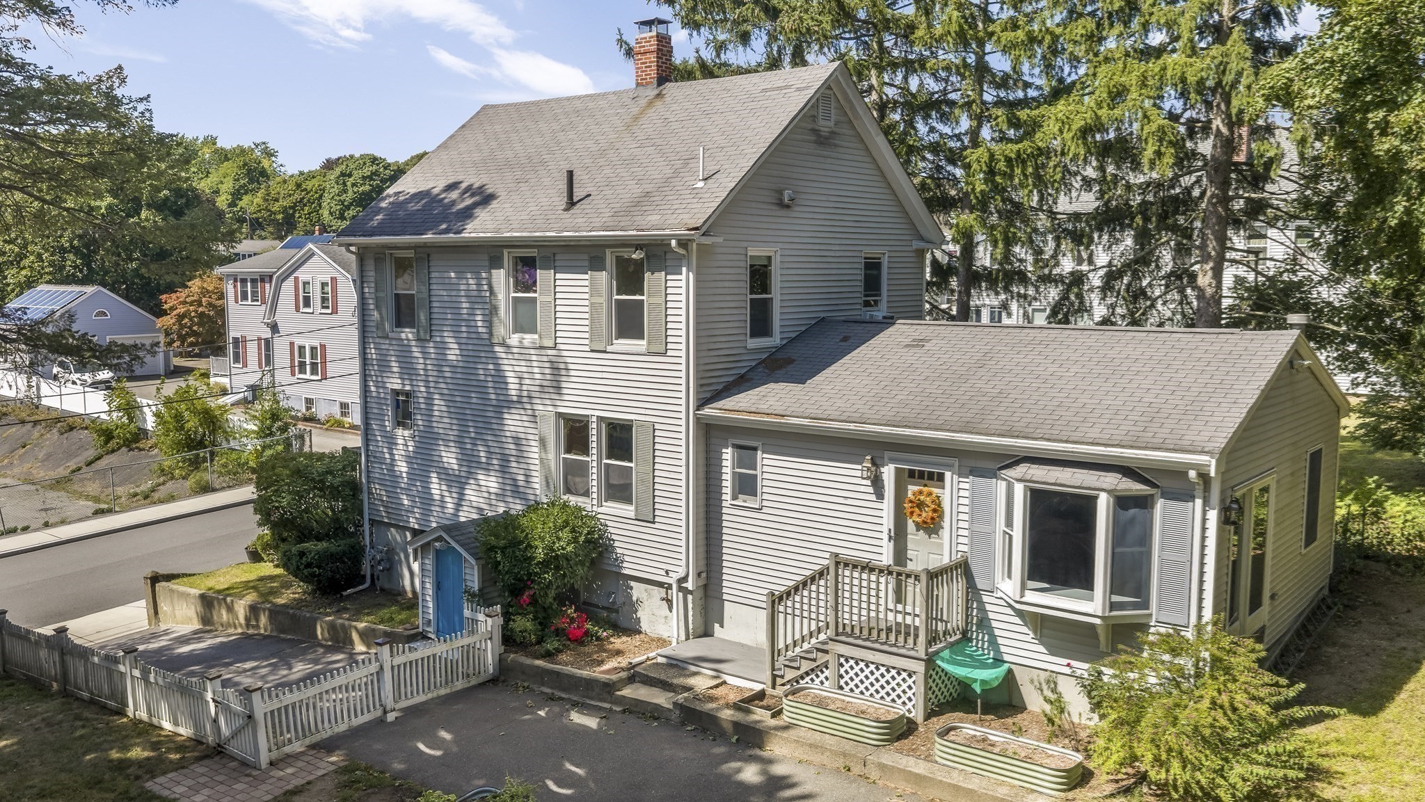 17 Fairview Ave Property Photo 8
