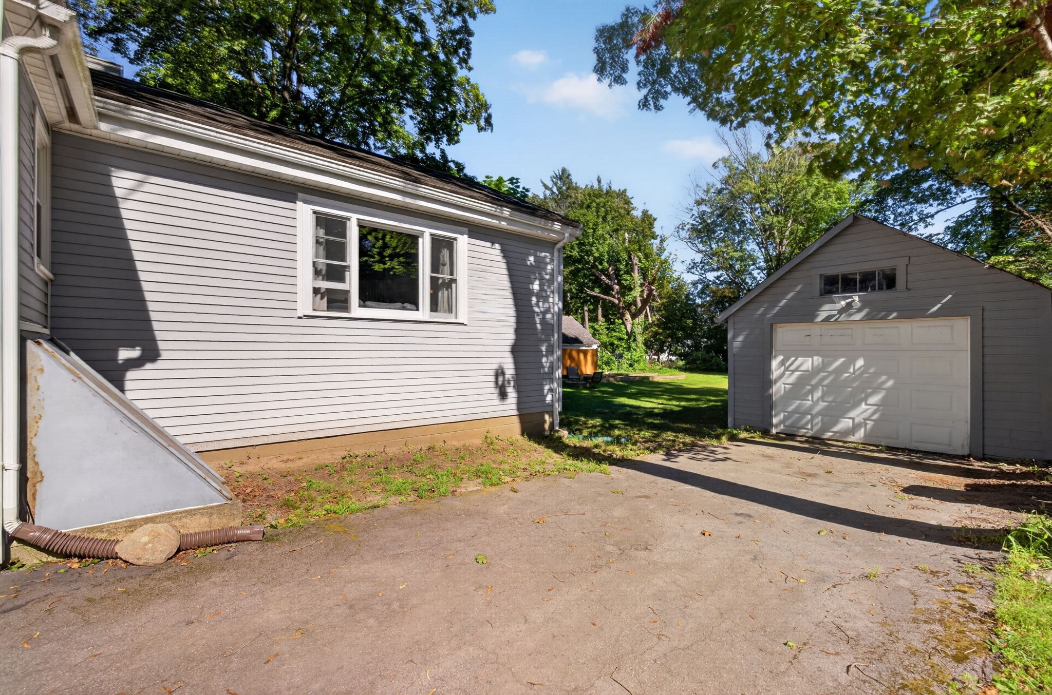 17 Pearl St Property Photo 4